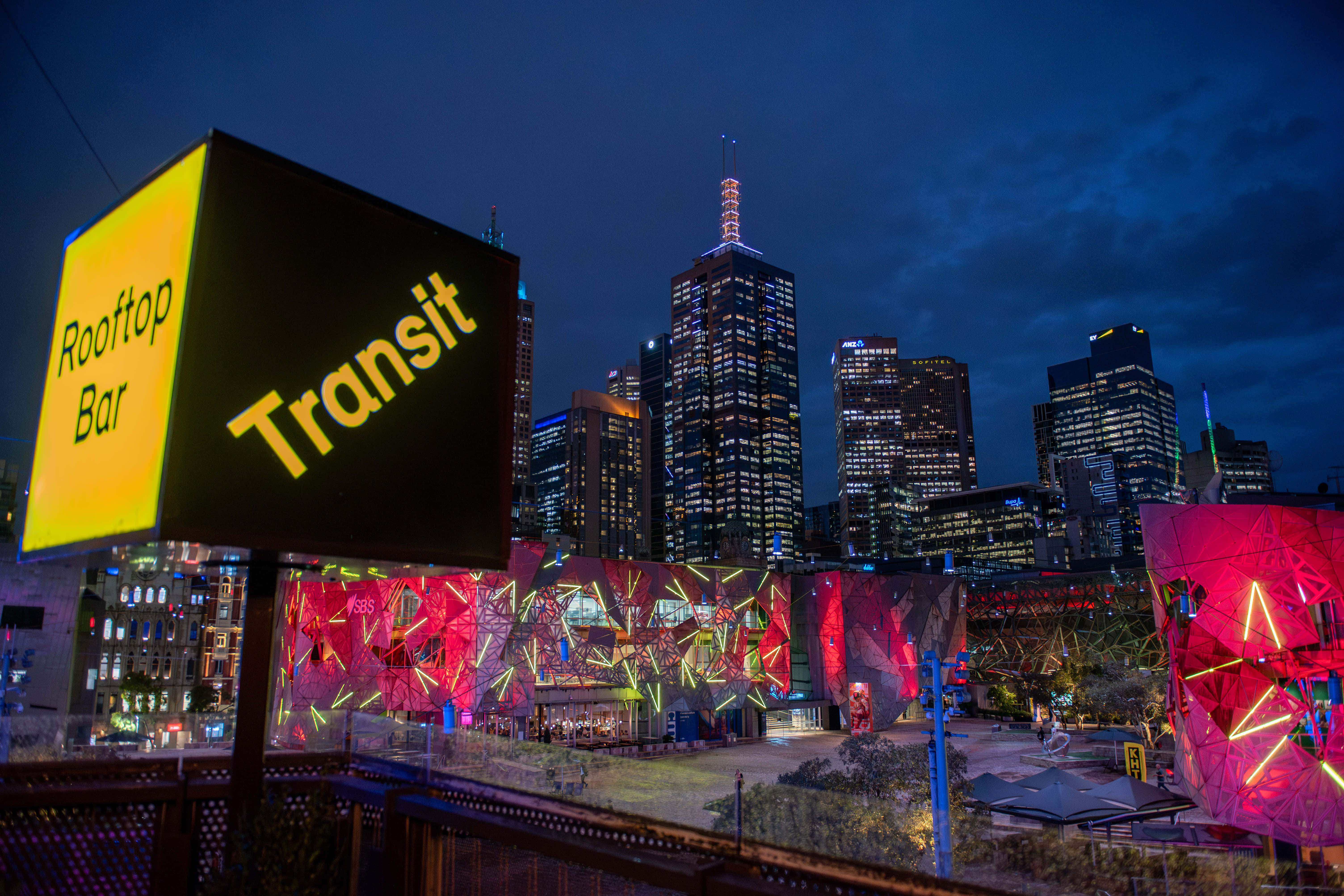 Transit Rooftop Bar 0