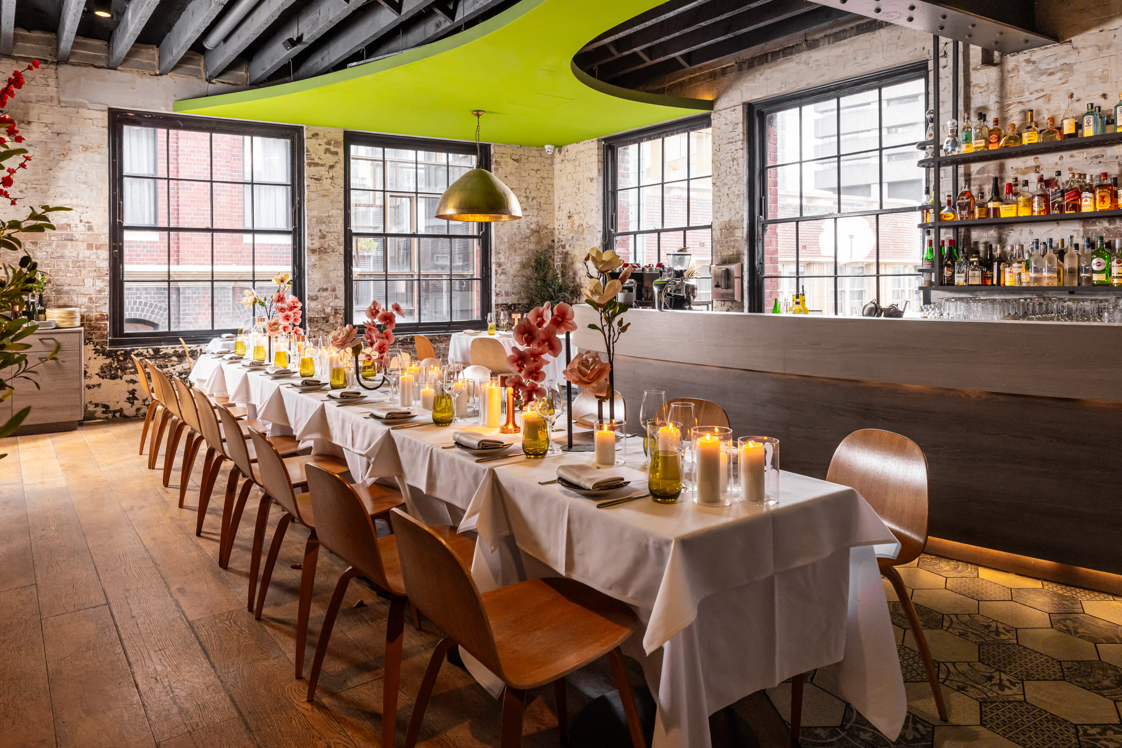 Semi Private Dining  3D tour