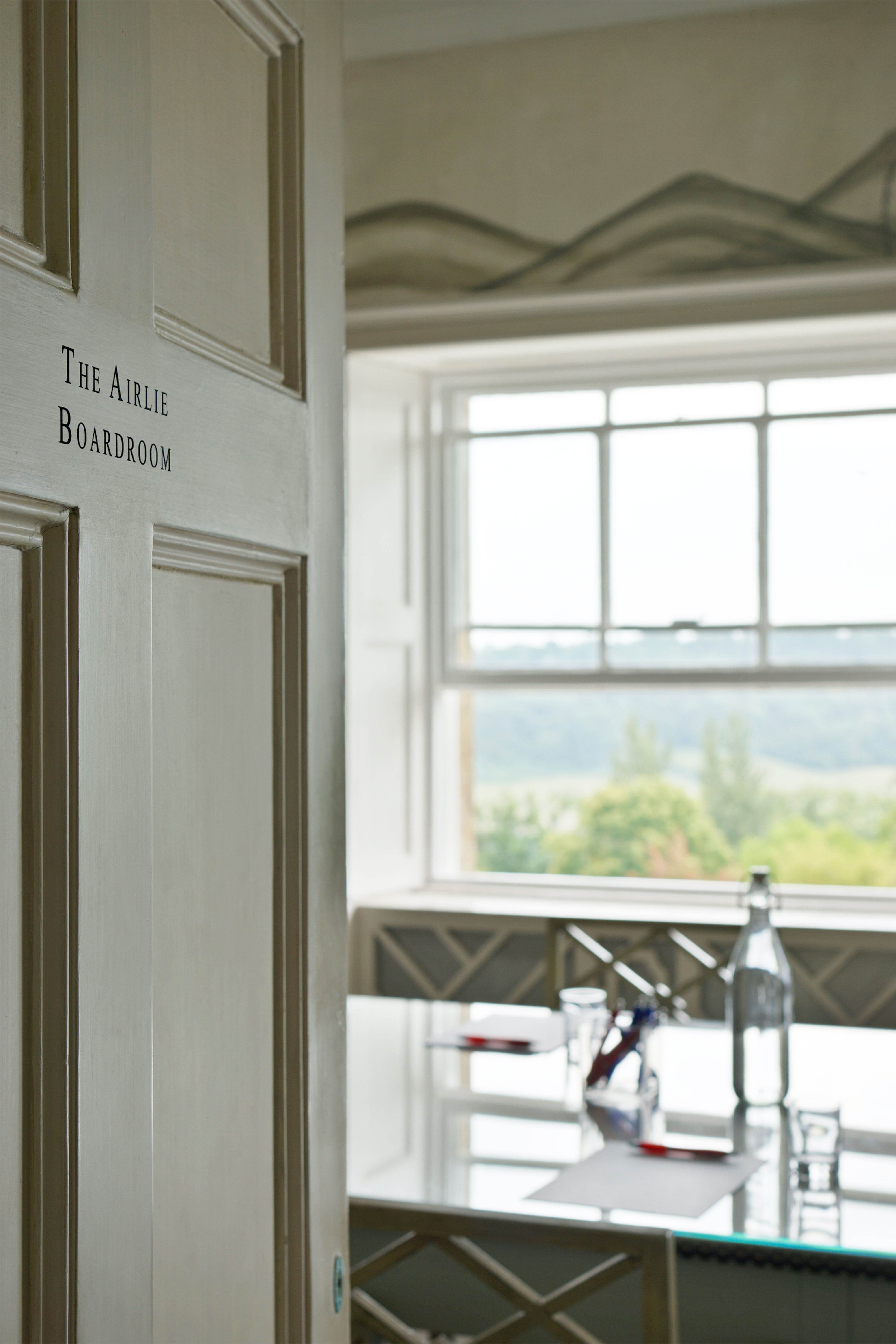 Boardroom Suite 9
