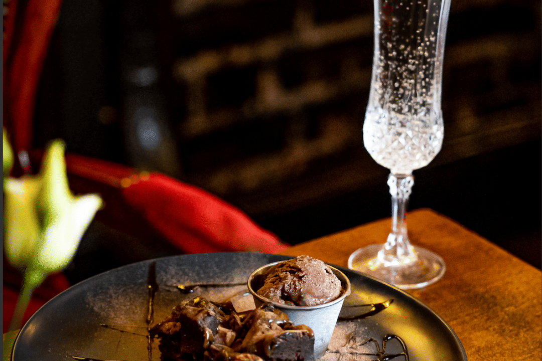 The Hamlet - Vinyl Bar 3