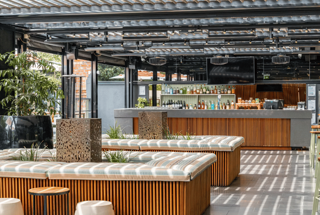 Level 1 Exclusive Use (Upstairs Lounge & Level 1 Balcony) 4