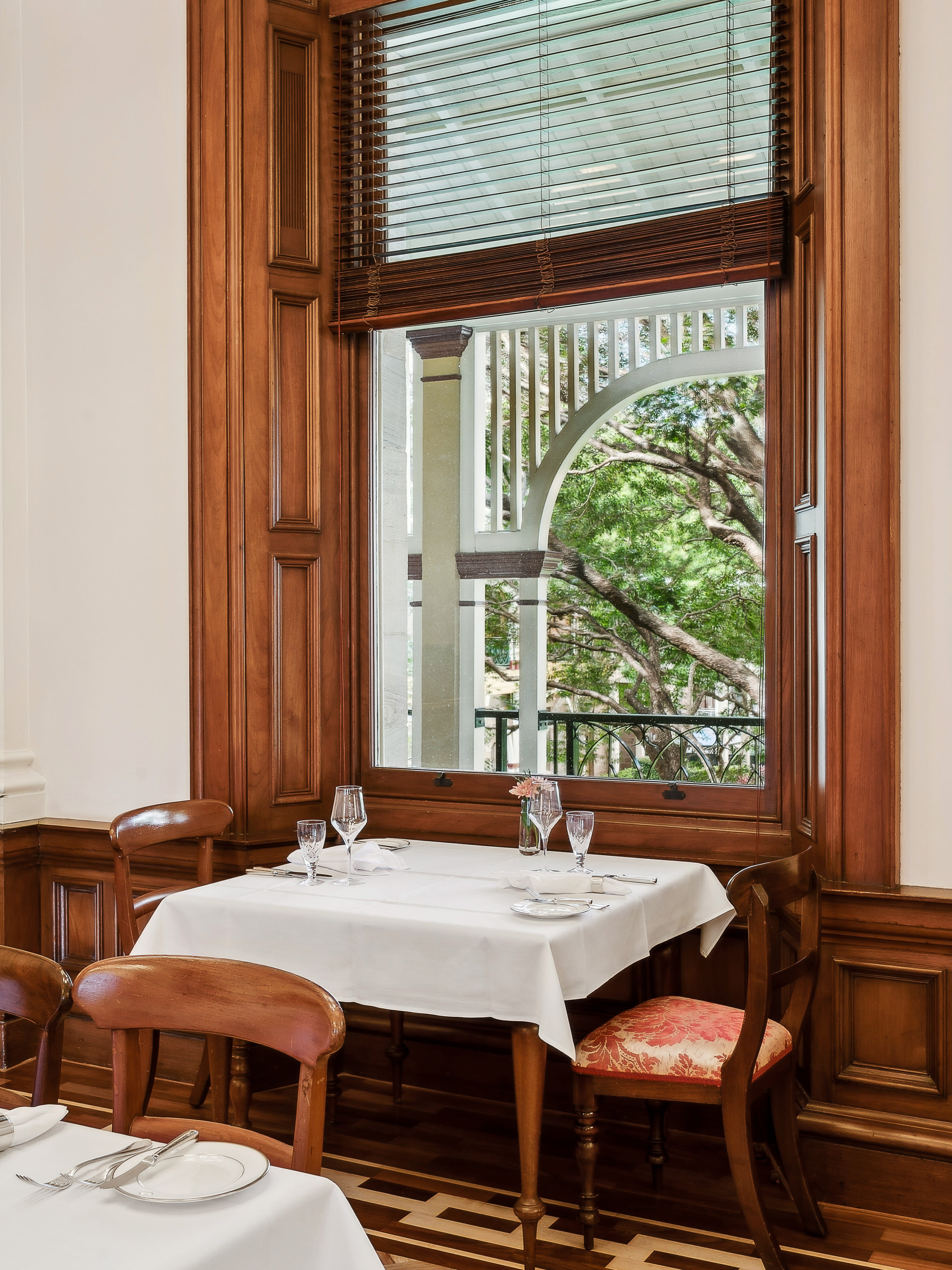 Strangers Restaurant 1