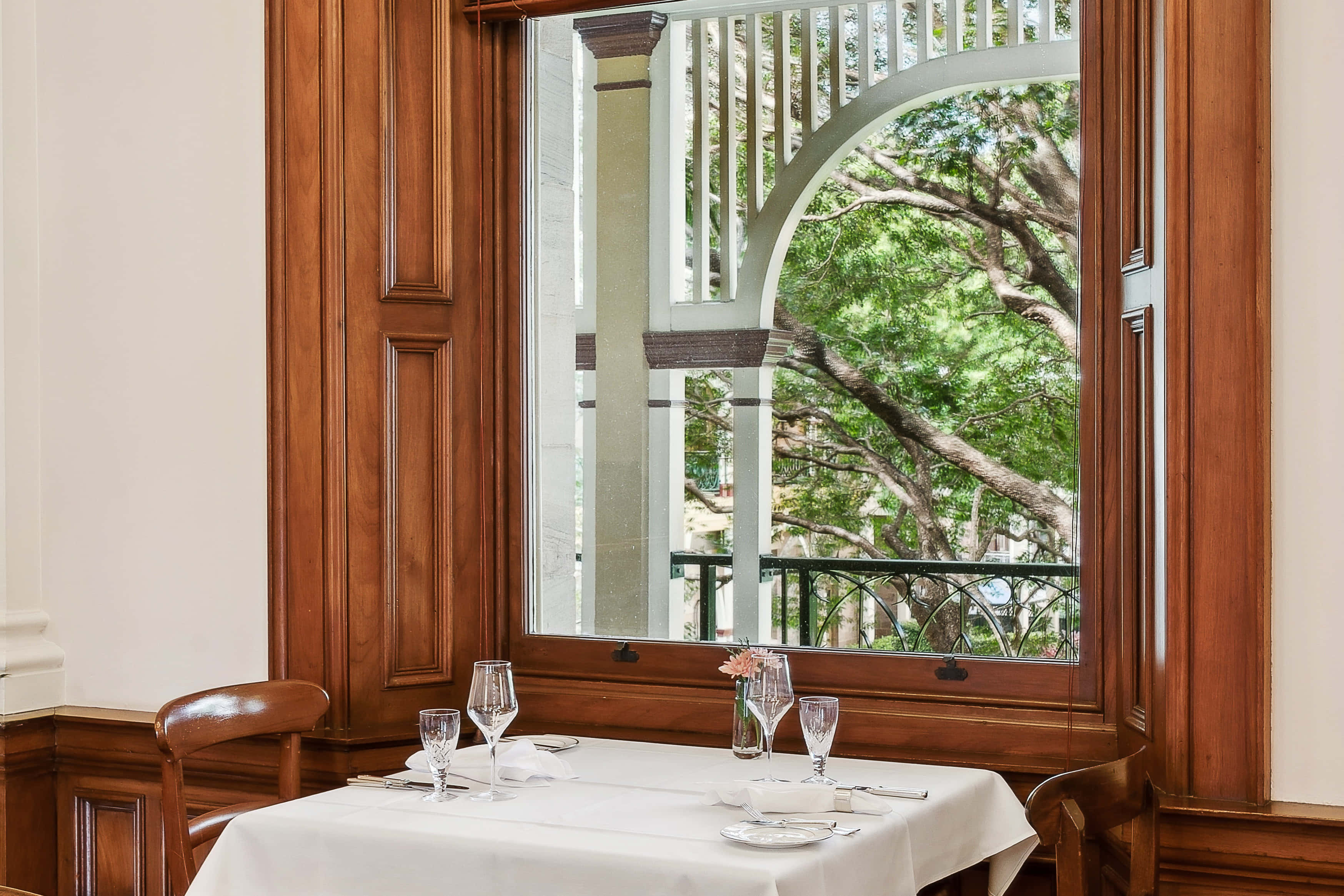 Strangers Restaurant 1