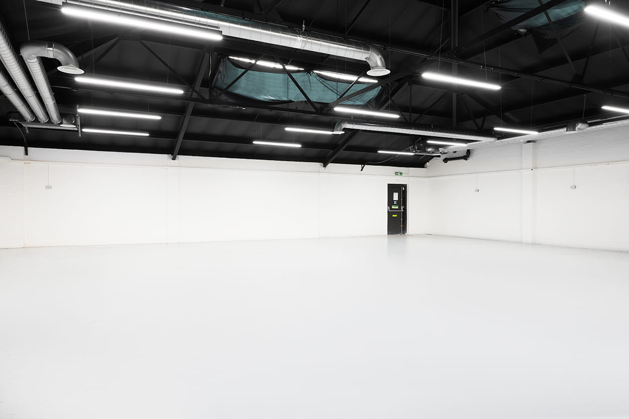 Large 2050 sqft Warehouse Studio Space 3