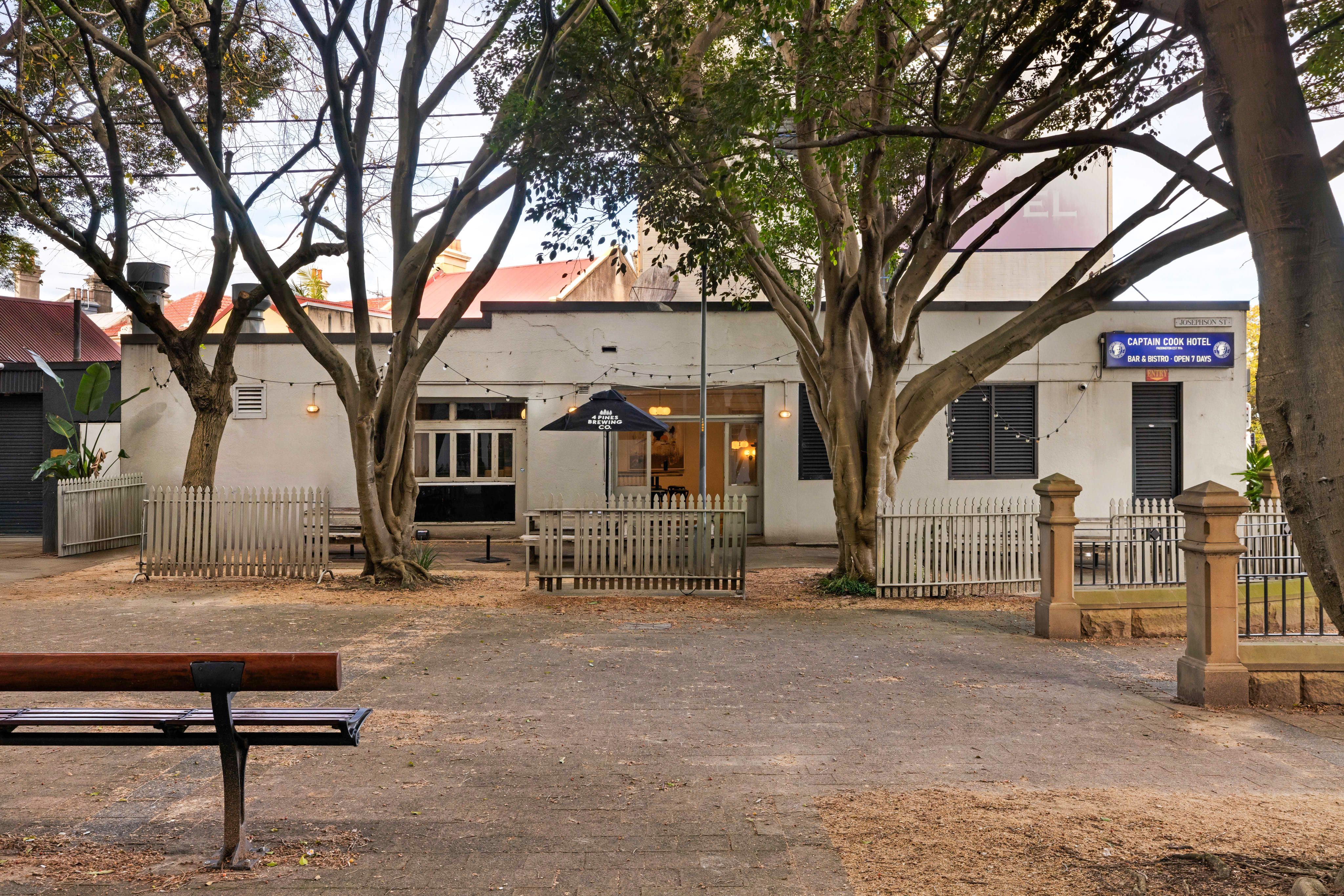 Bistro and Kitchen 4