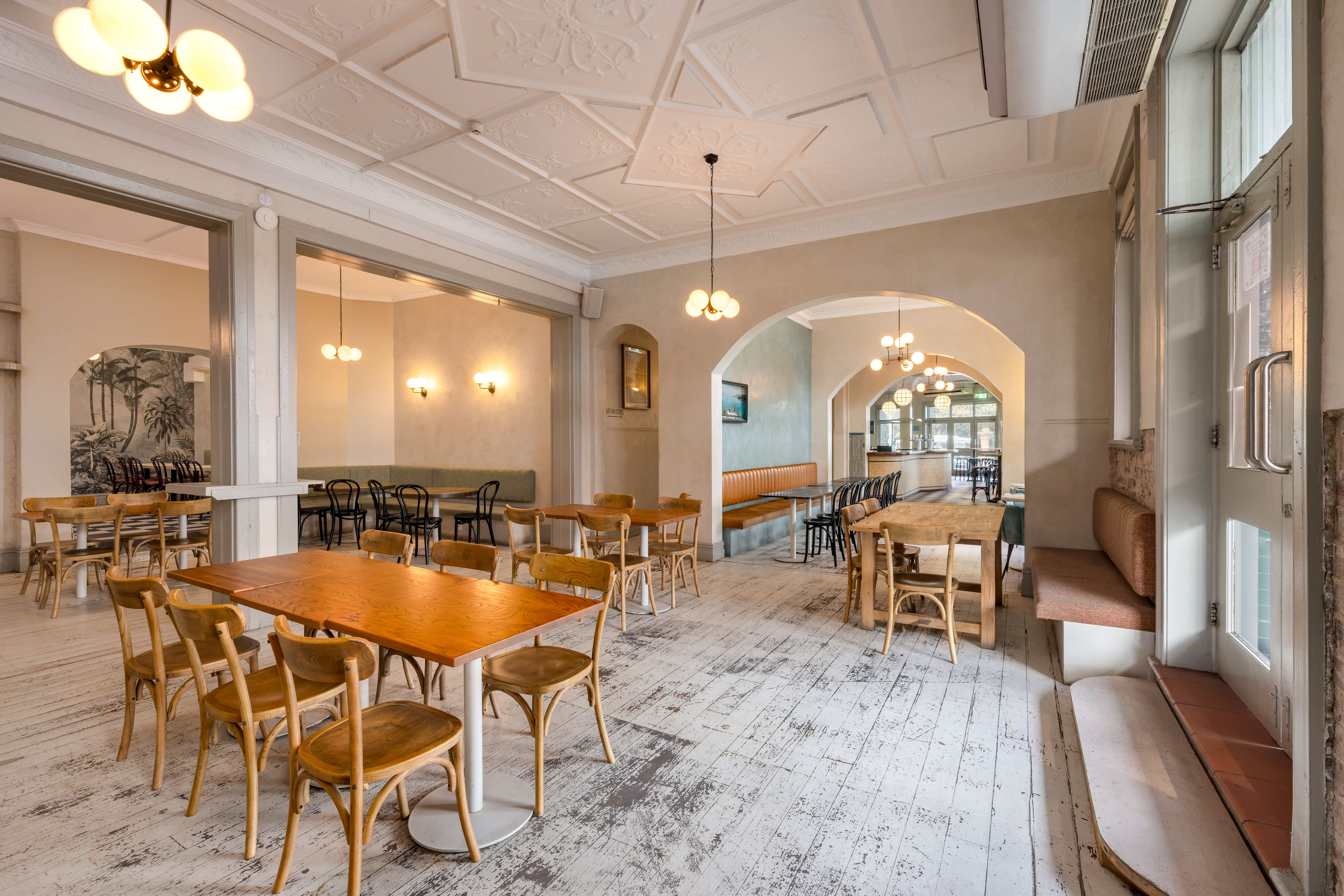 Captain Cook Hotel Paddington Entire Venue 2