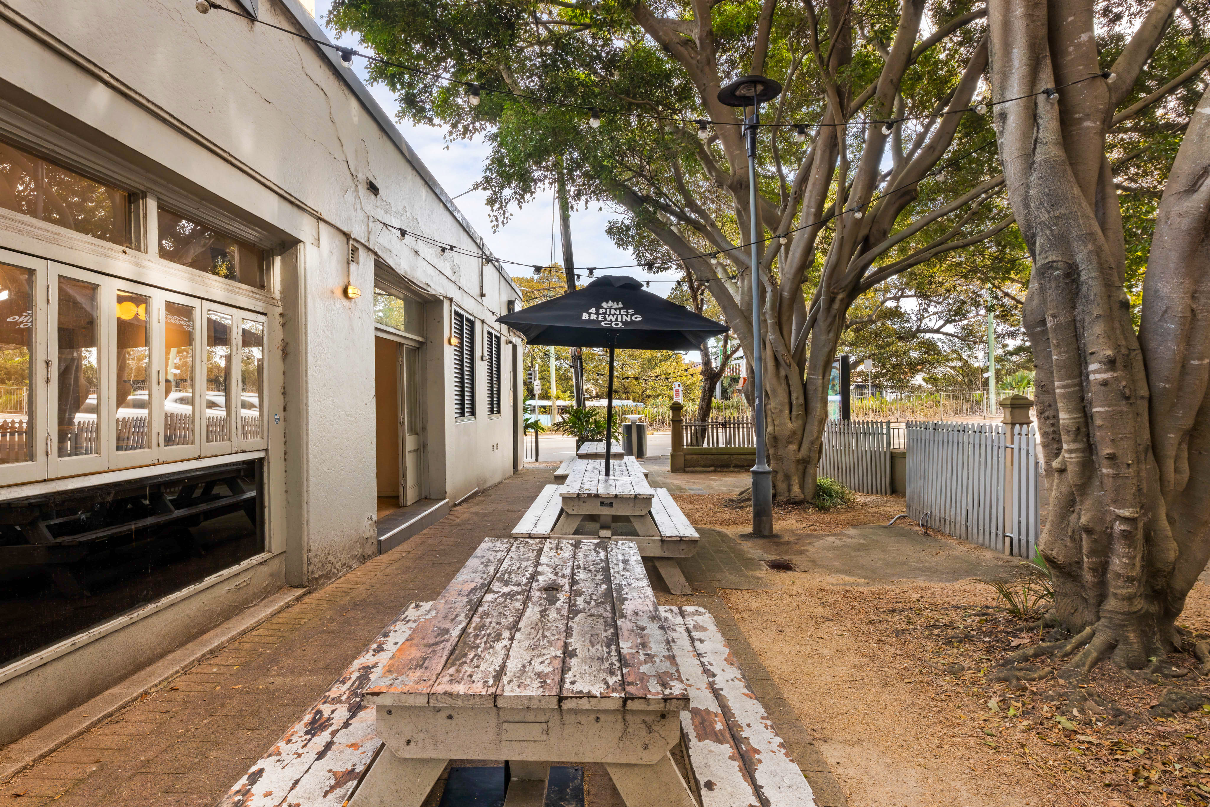 Captain Cook Hotel Paddington Entire Venue 20