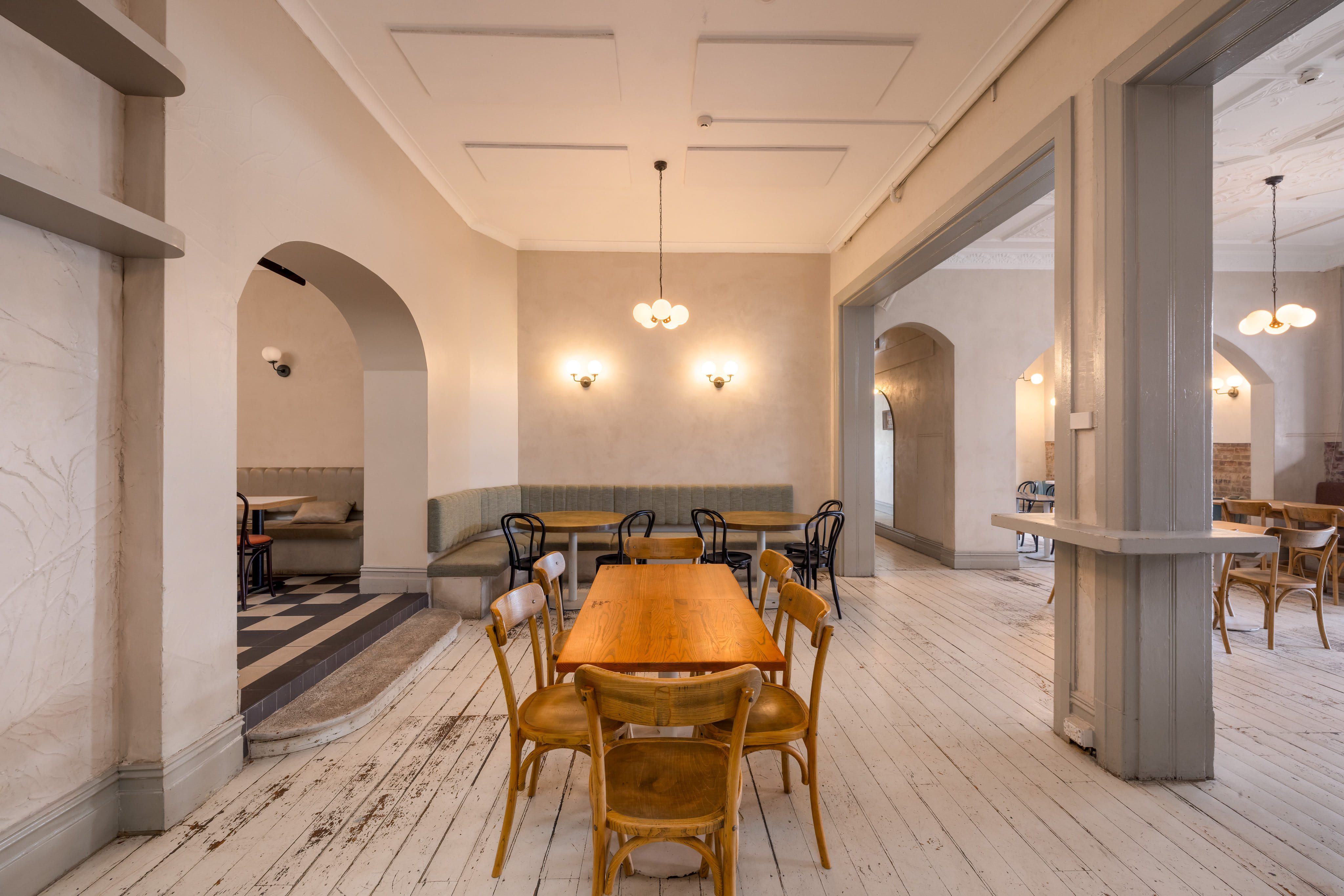 Captain Cook Hotel Paddington Entire Venue 10