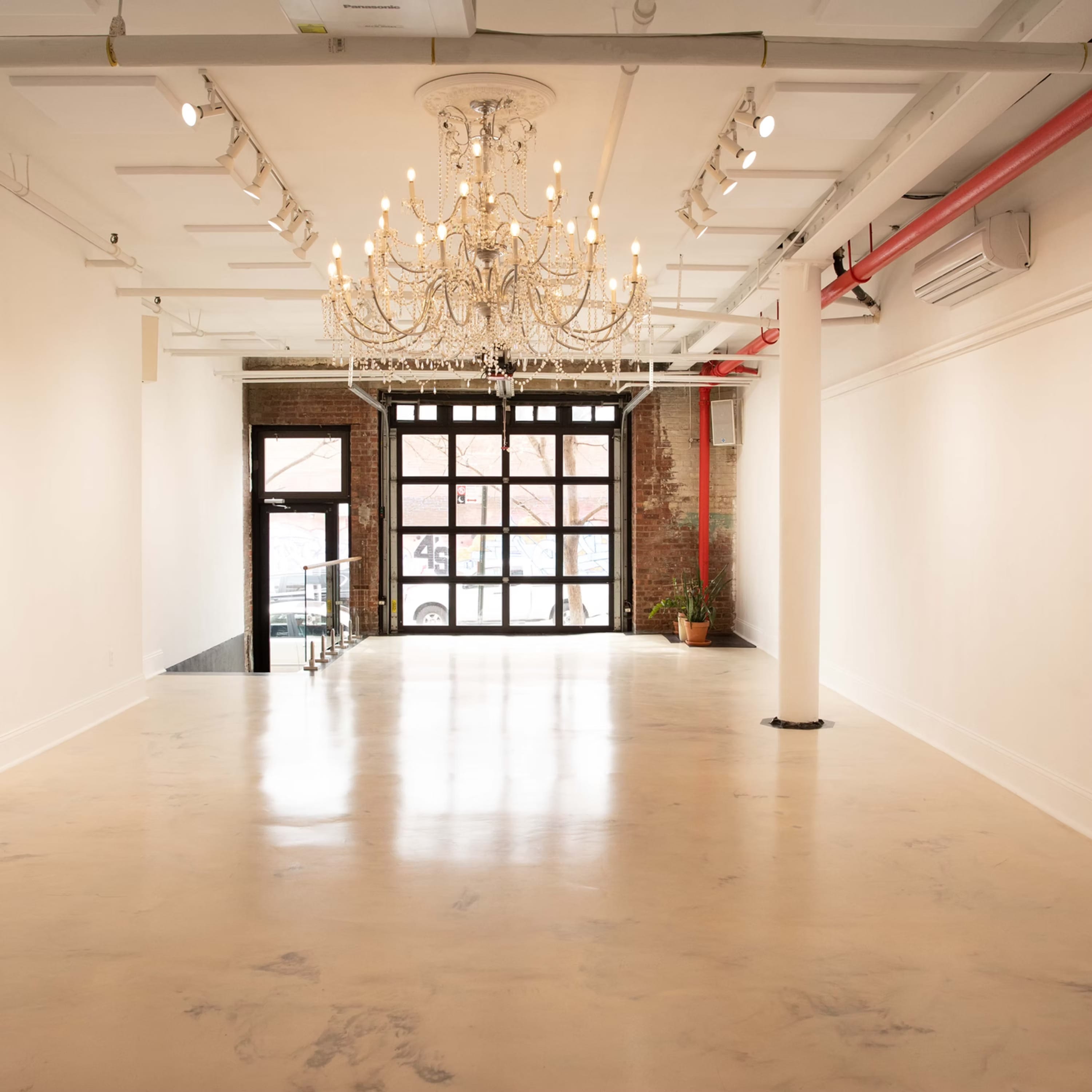 Seven House Gallery 0