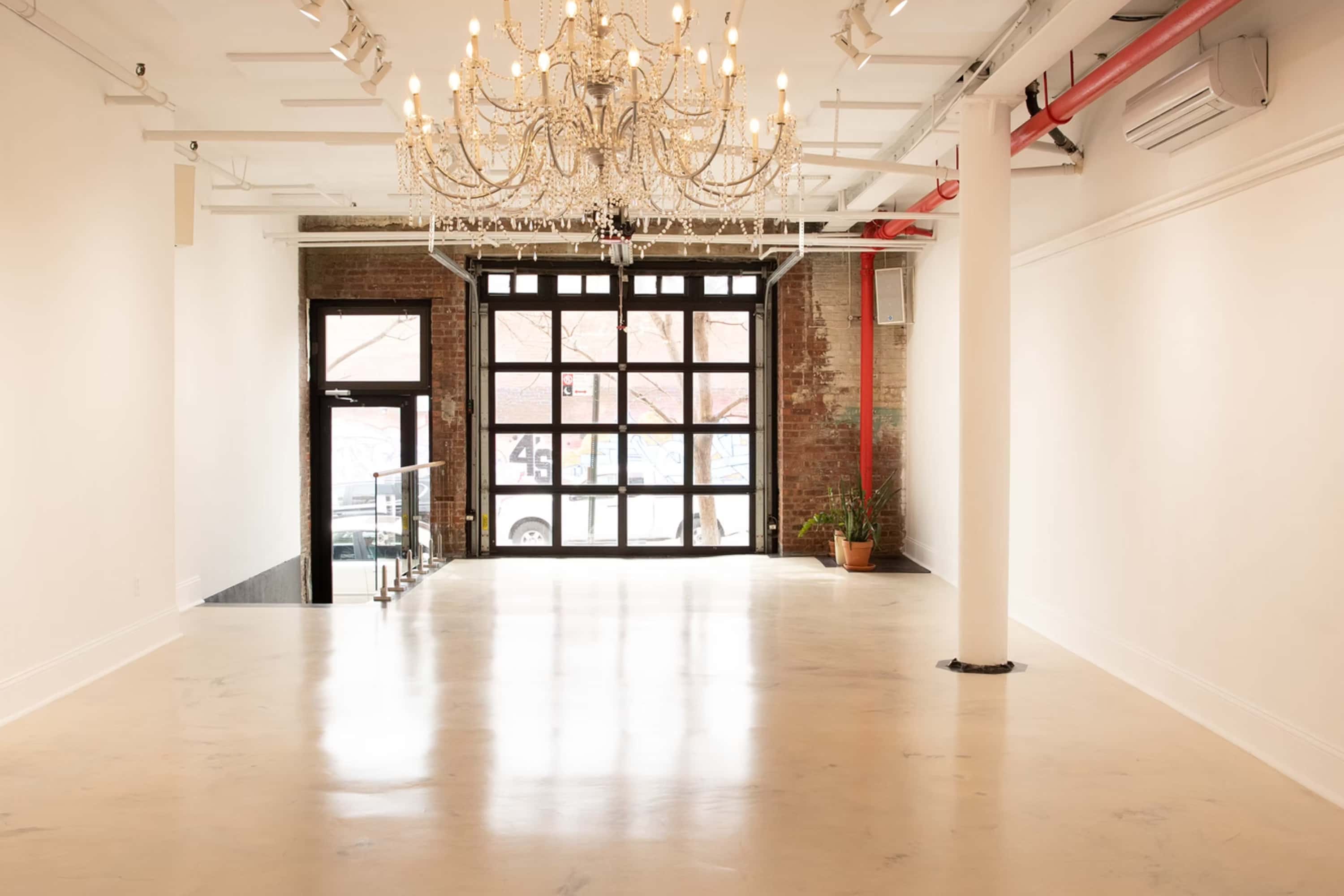 Seven House Gallery 0