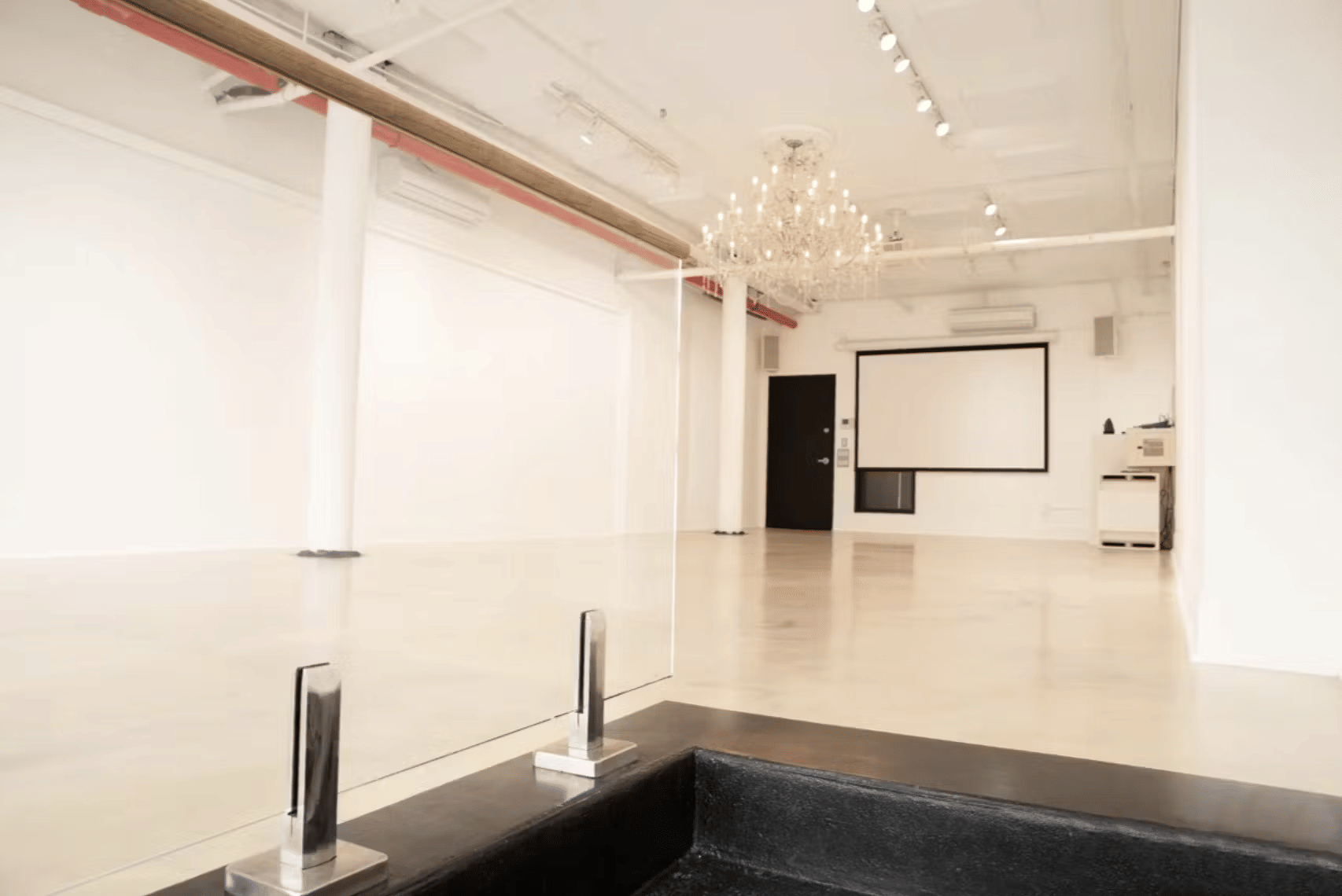 Seven House Gallery 2