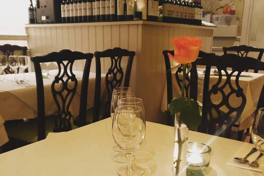 The Chili Club Restaurant 7