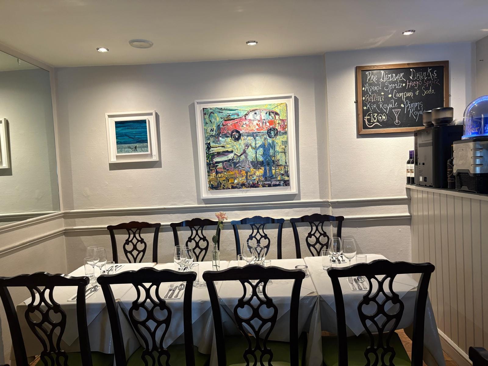 The Chili Club Restaurant  9