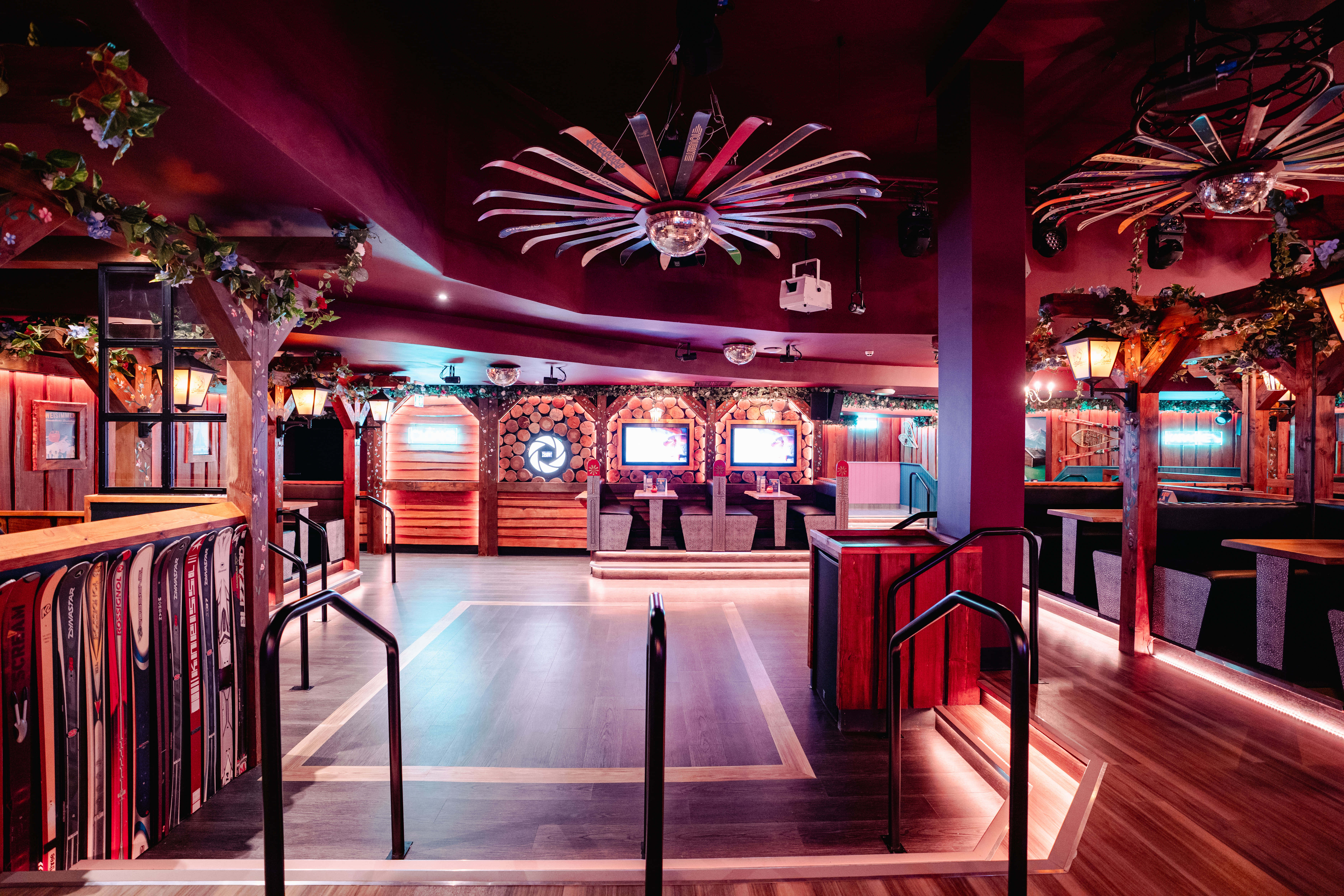 Barbara's Bier Haus Bar 2 3