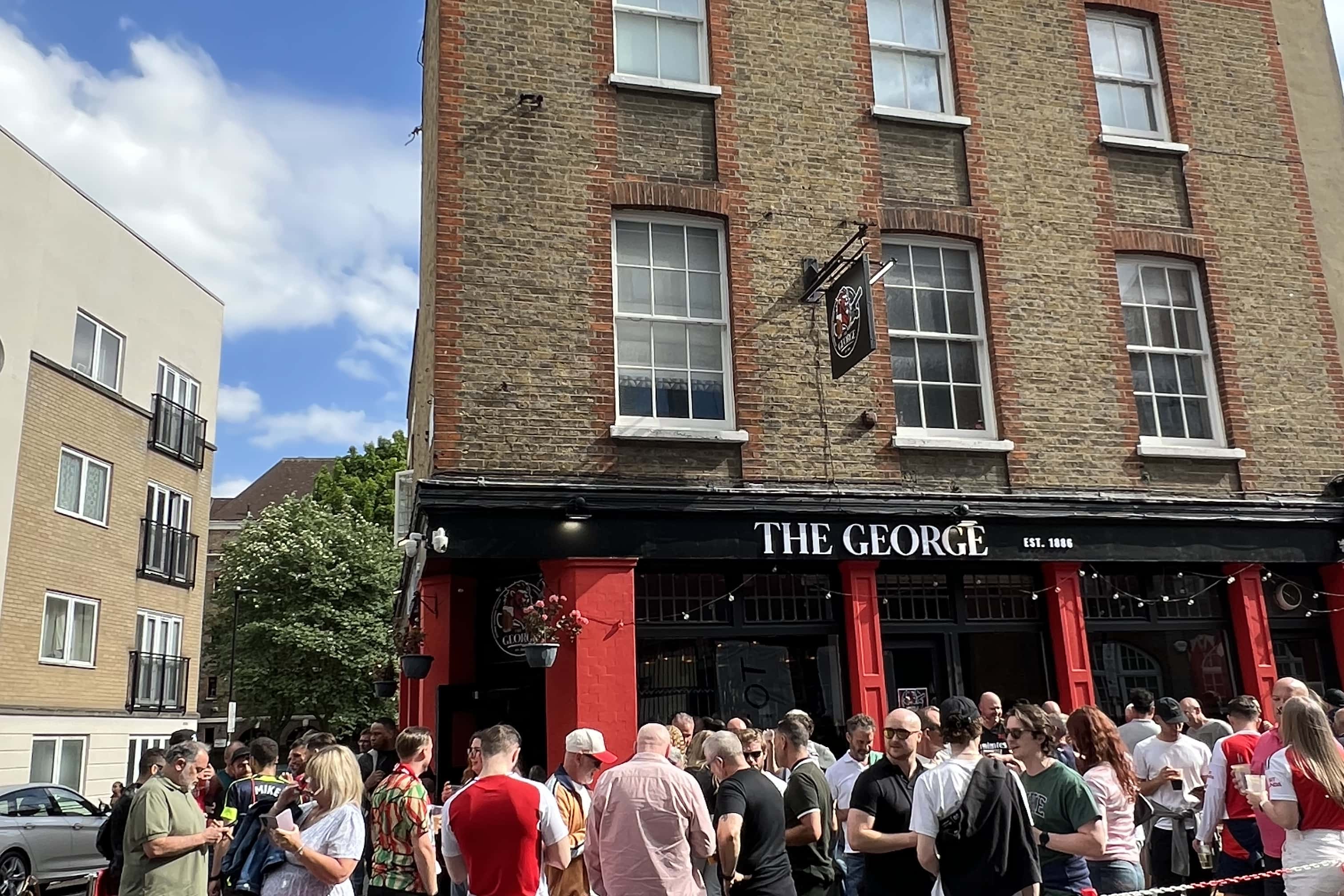 The George Pub 24
