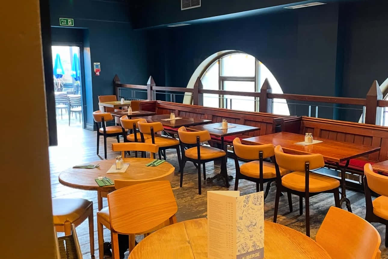 Upstairs Dining & Bar 1