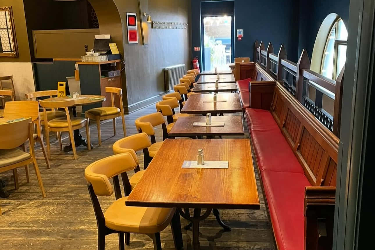 Upstairs Dining & Bar 2