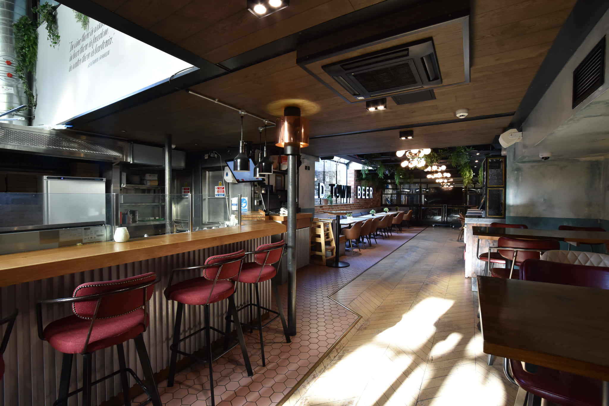 Brewery & Pizza Floor 6