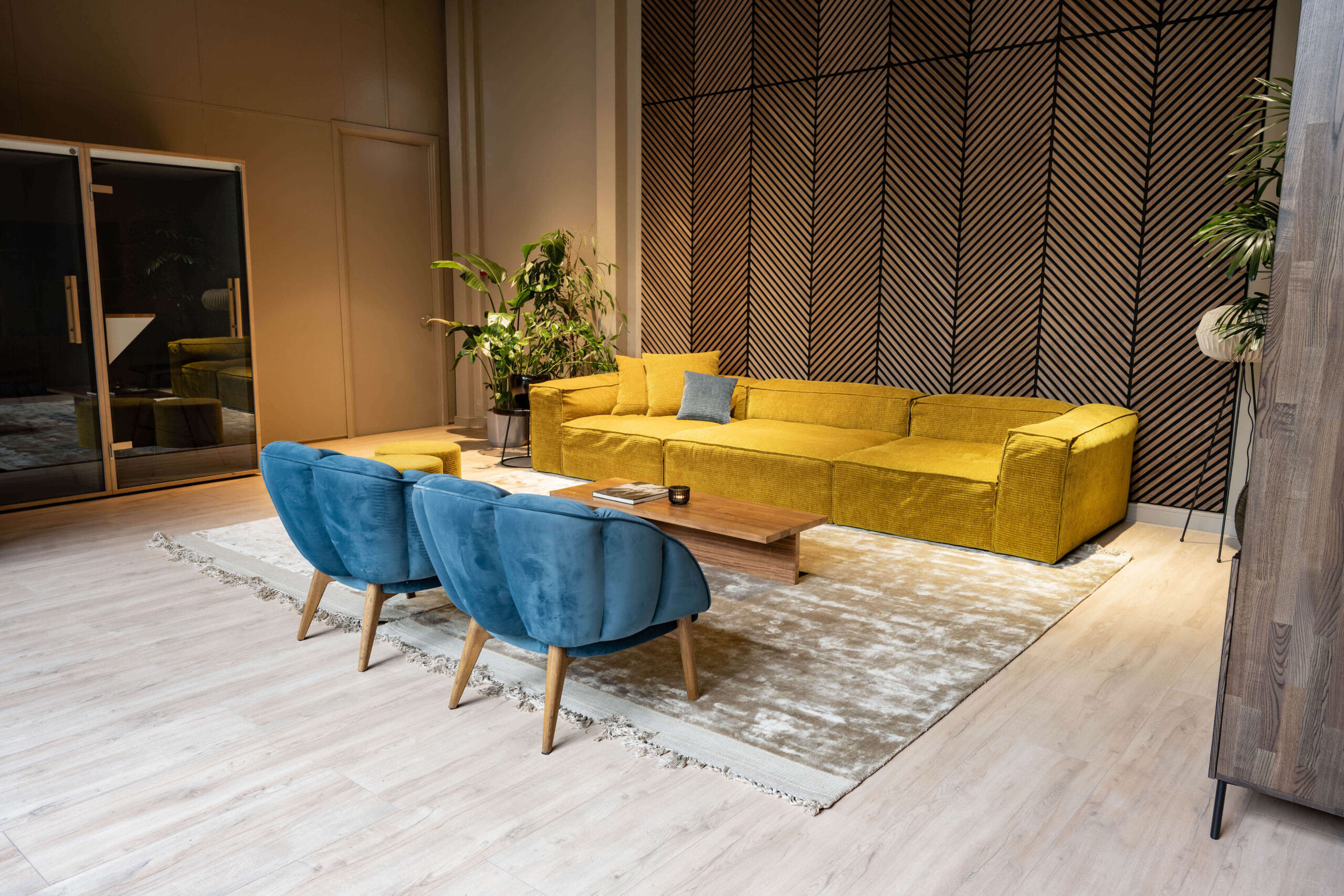 The Lounge and The Patio 6