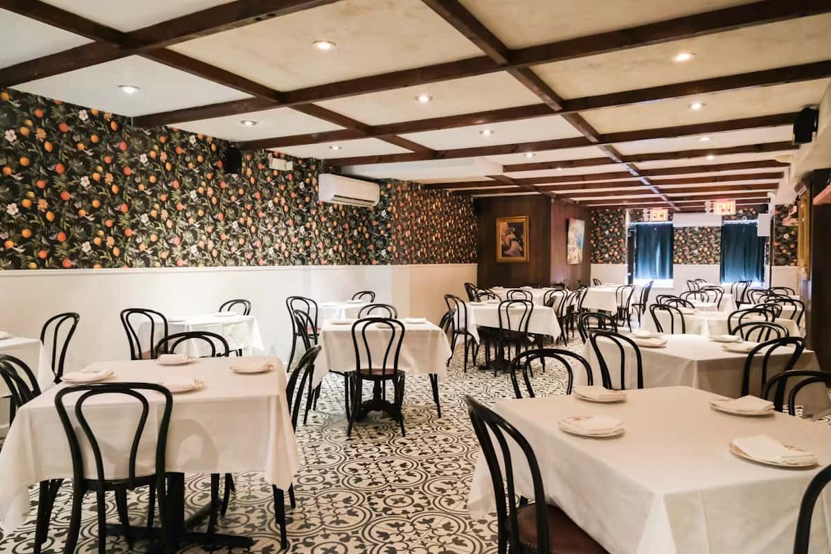 Arte Cafe - Space hire 2