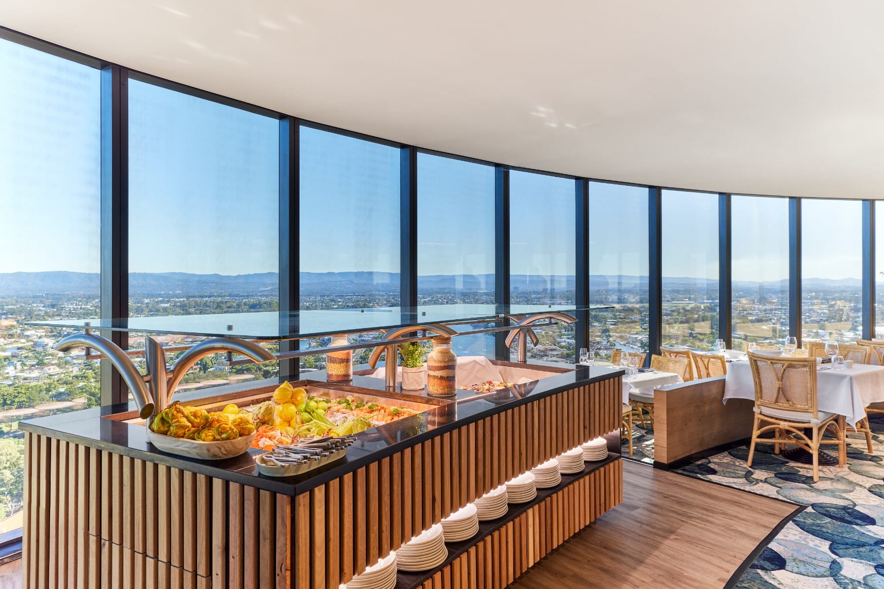 Horizon Sky Dining 1