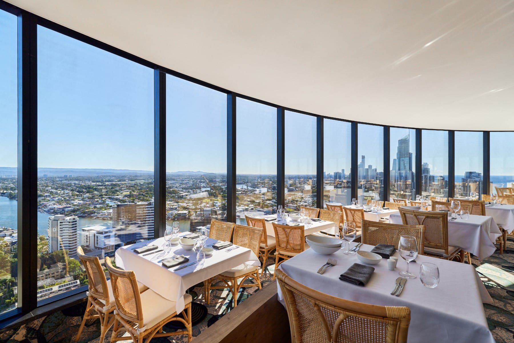 Horizon Sky Dining