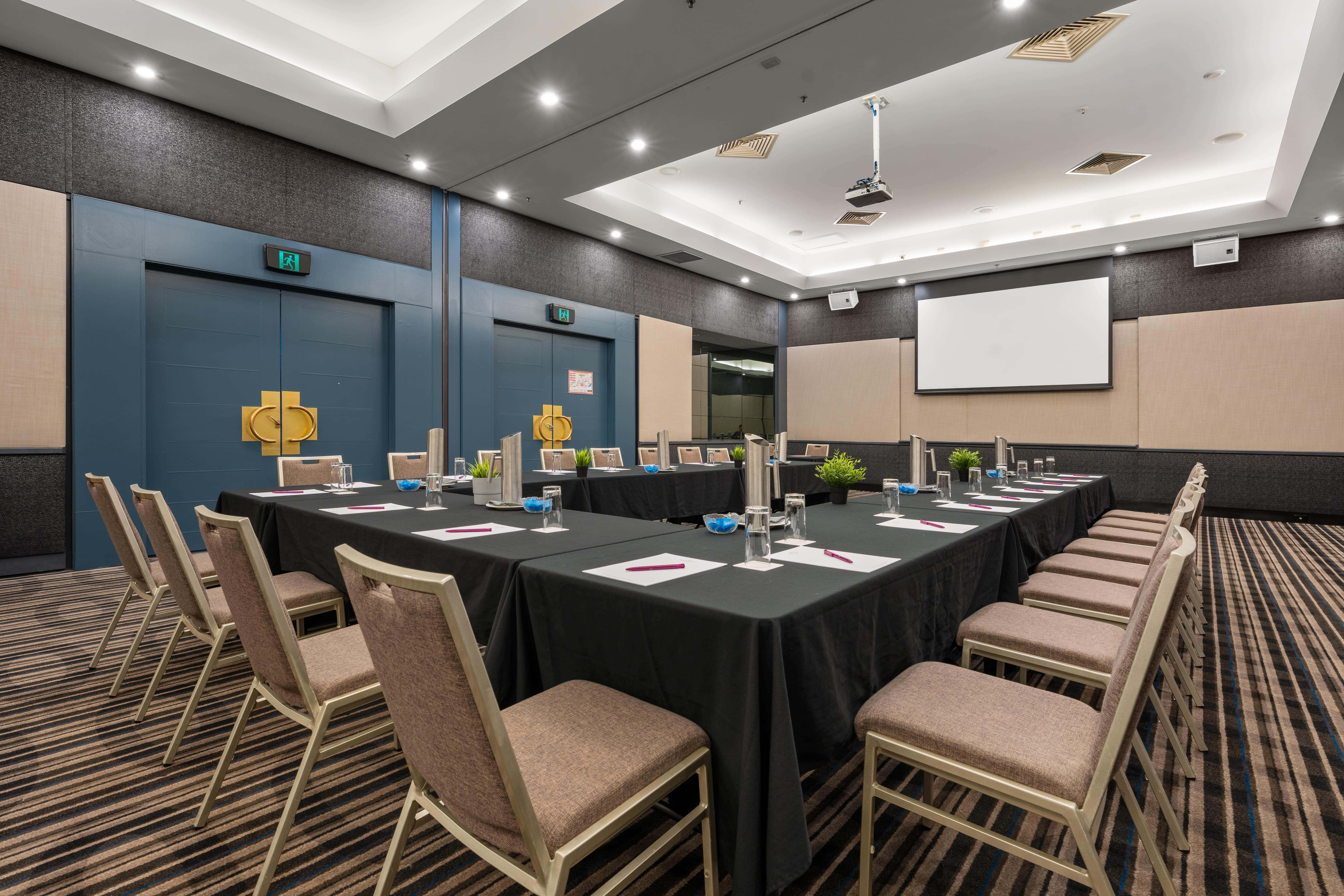 The Kauri/Cypress Room 1