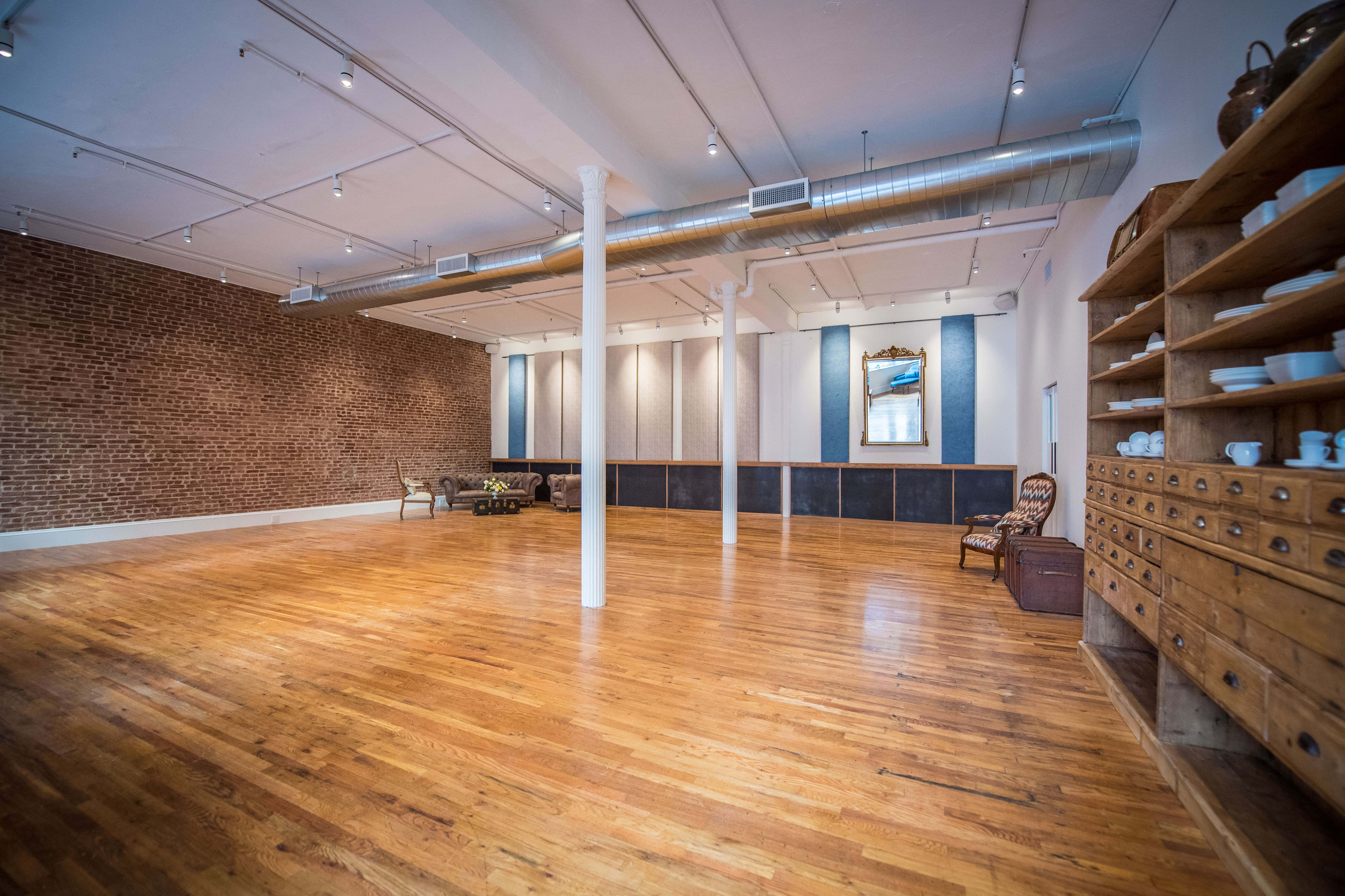 The Fifth Floor Loft 0