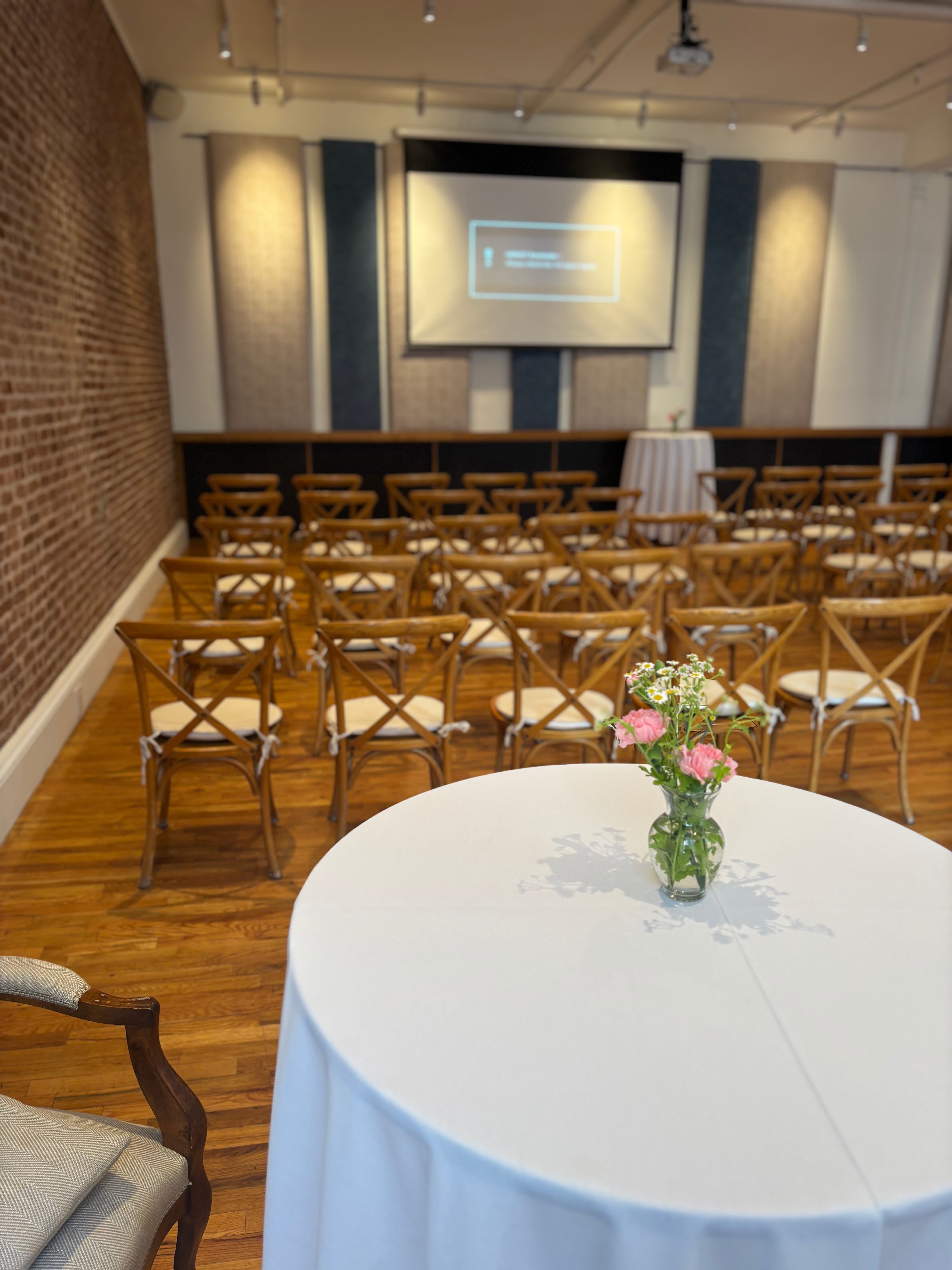 The Fifth Floor Loft 5