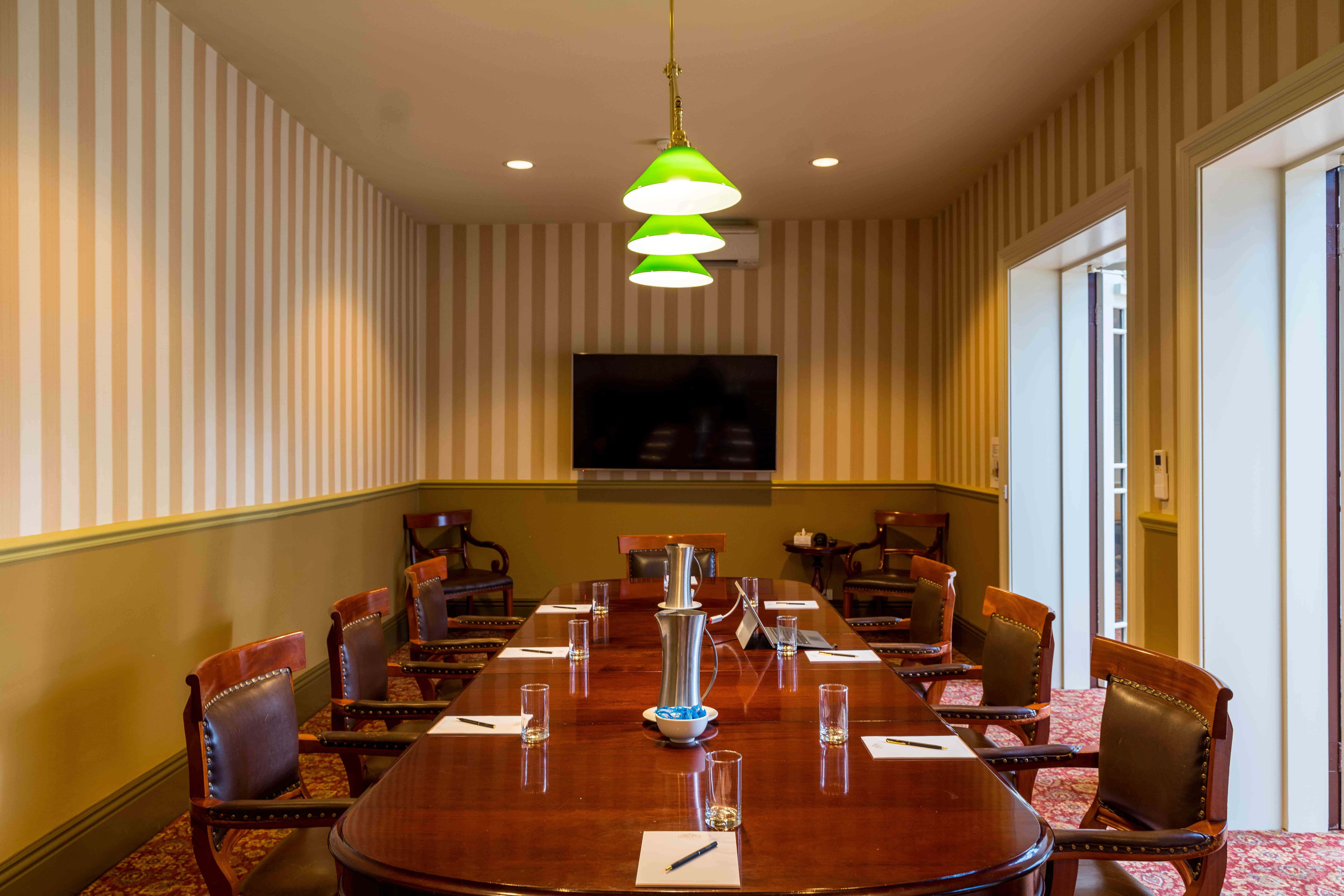 Hadley's Boardroom 1