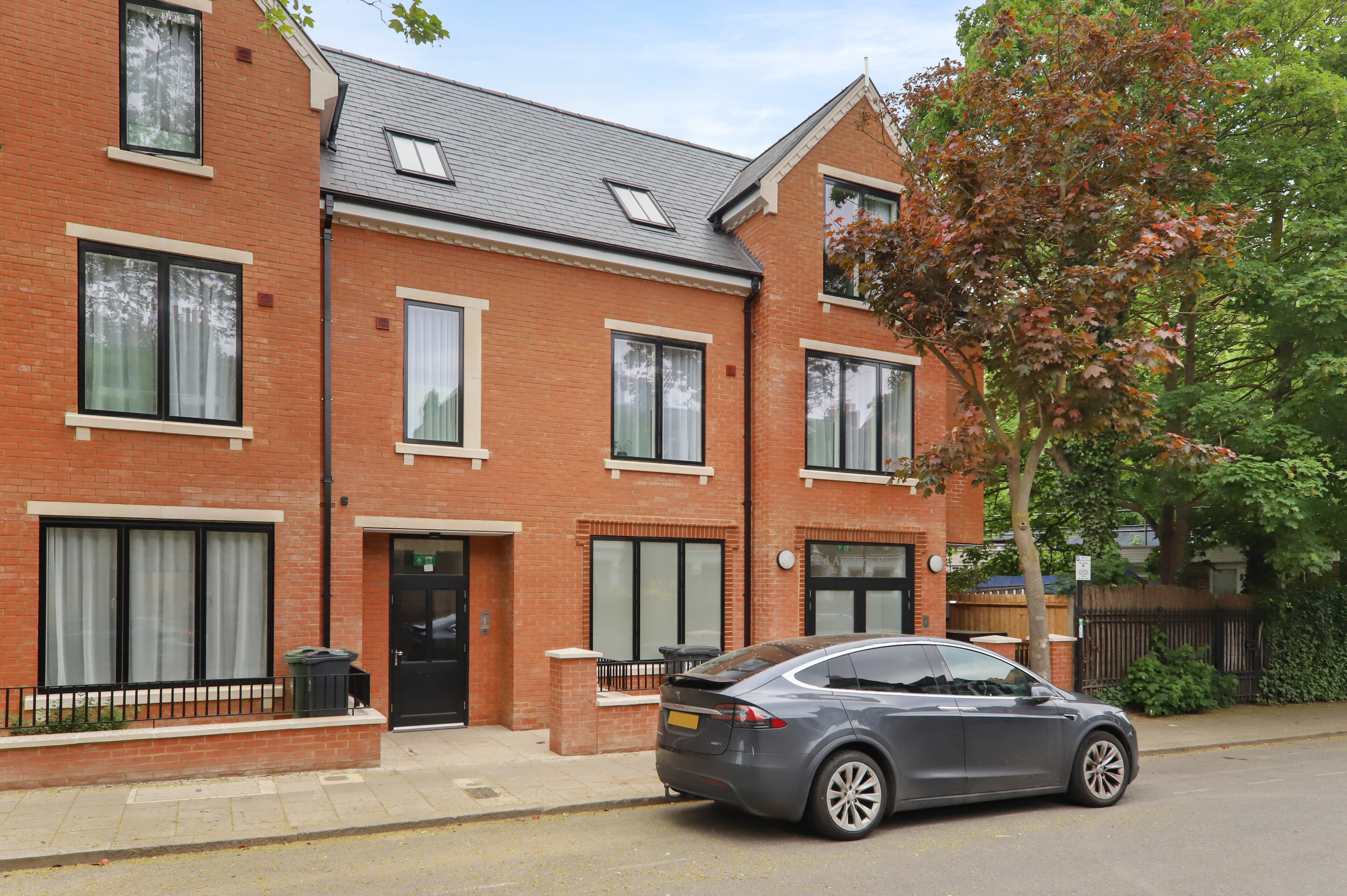 Arodene Road Community Centre  0