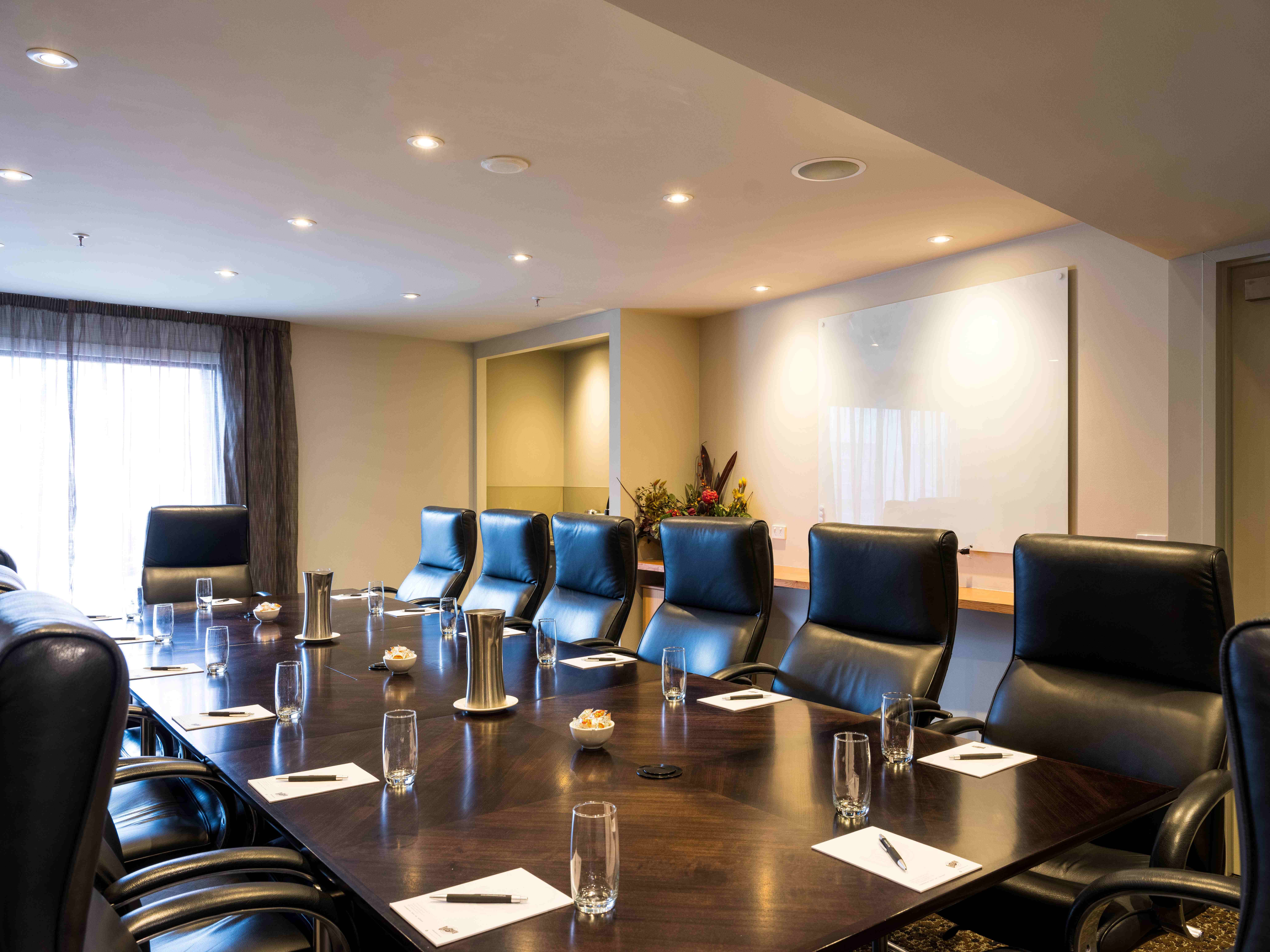 Roberts Boardroom  2