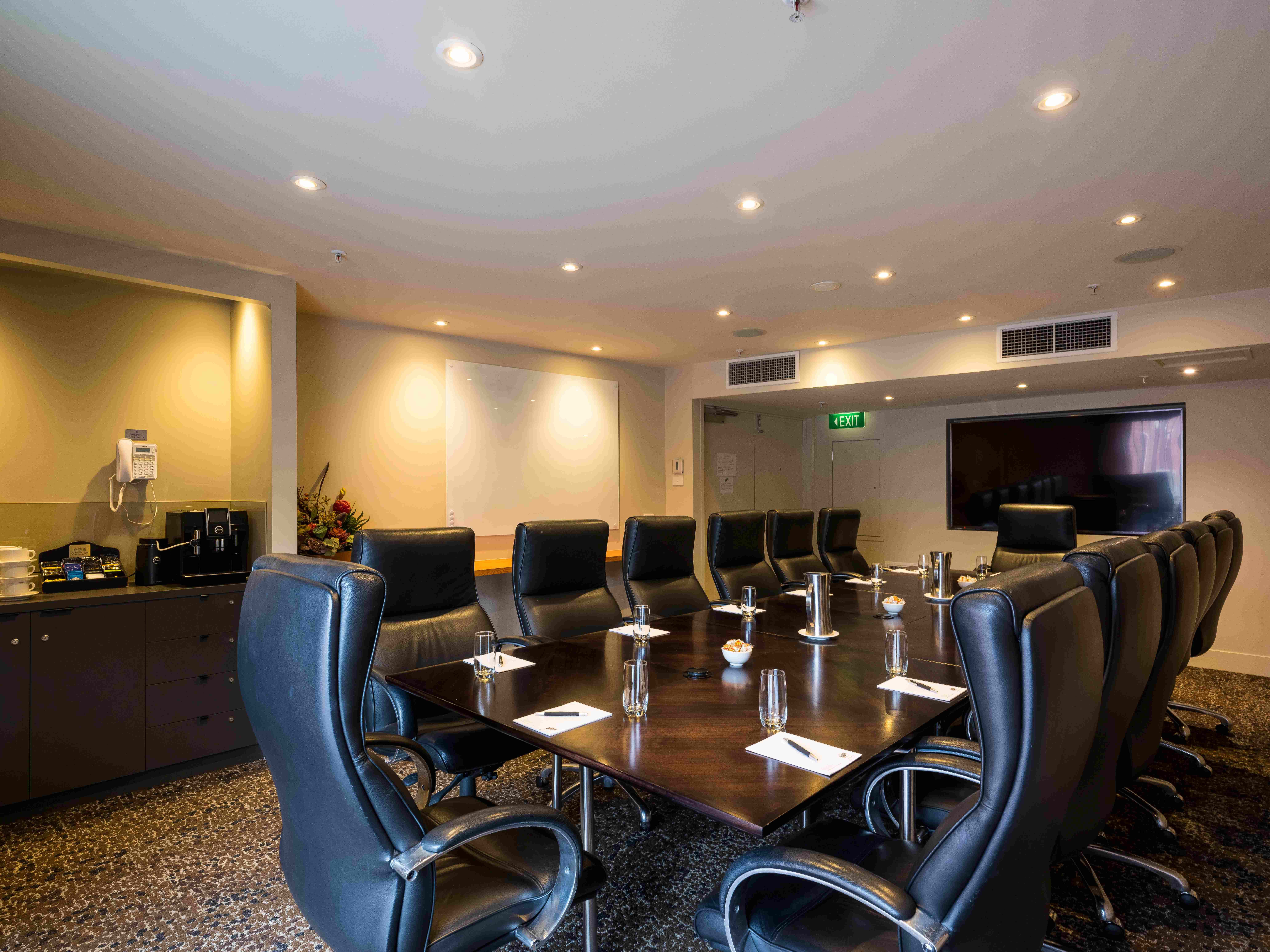 Roberts Boardroom  4