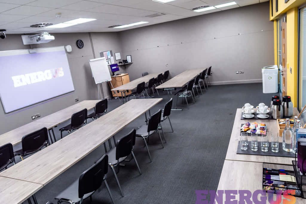 The Excellence Suite 6