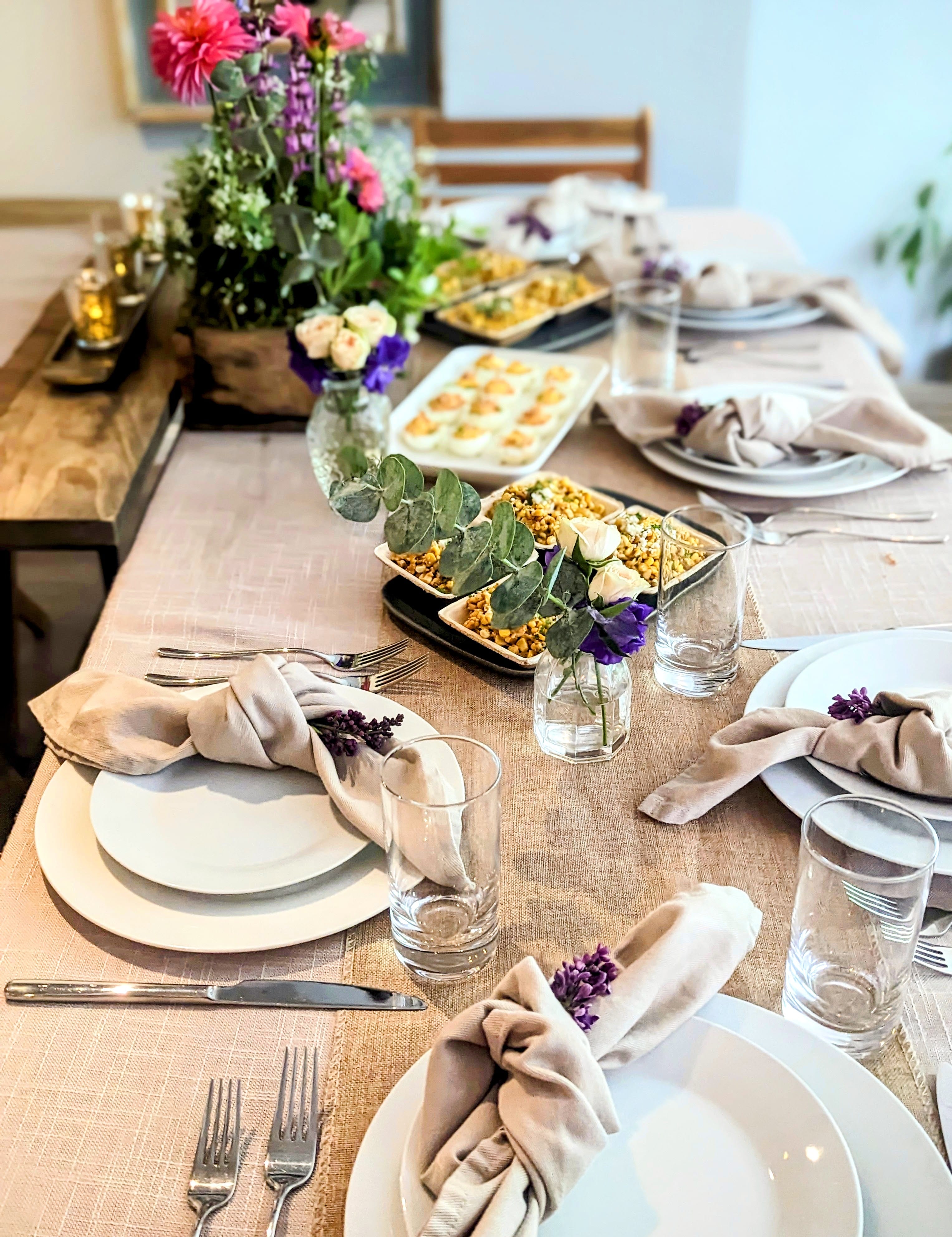 Dining Room, Lounge & Courtyard  5