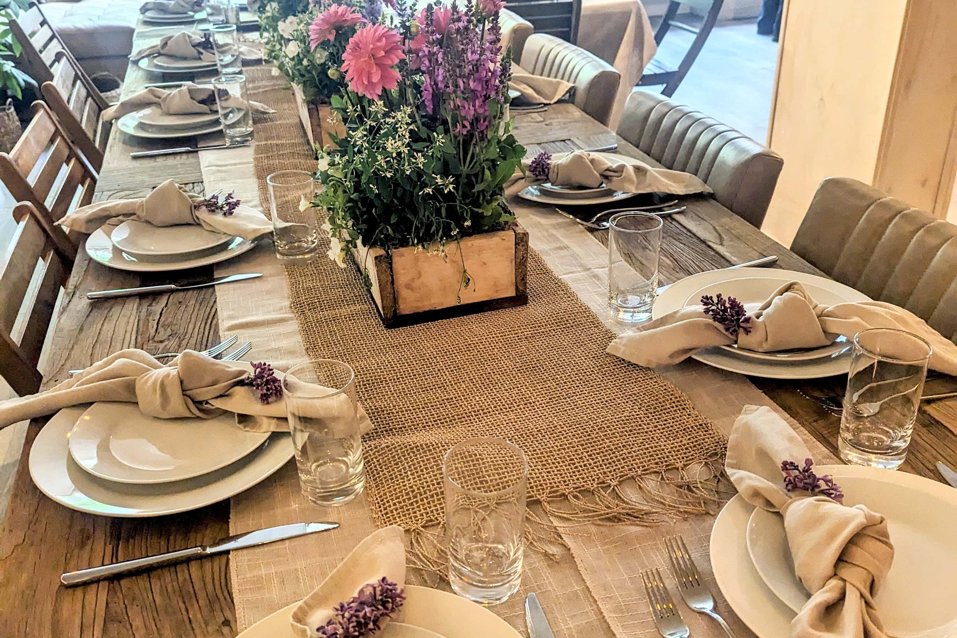 Dining Room, Lounge & Courtyard 6