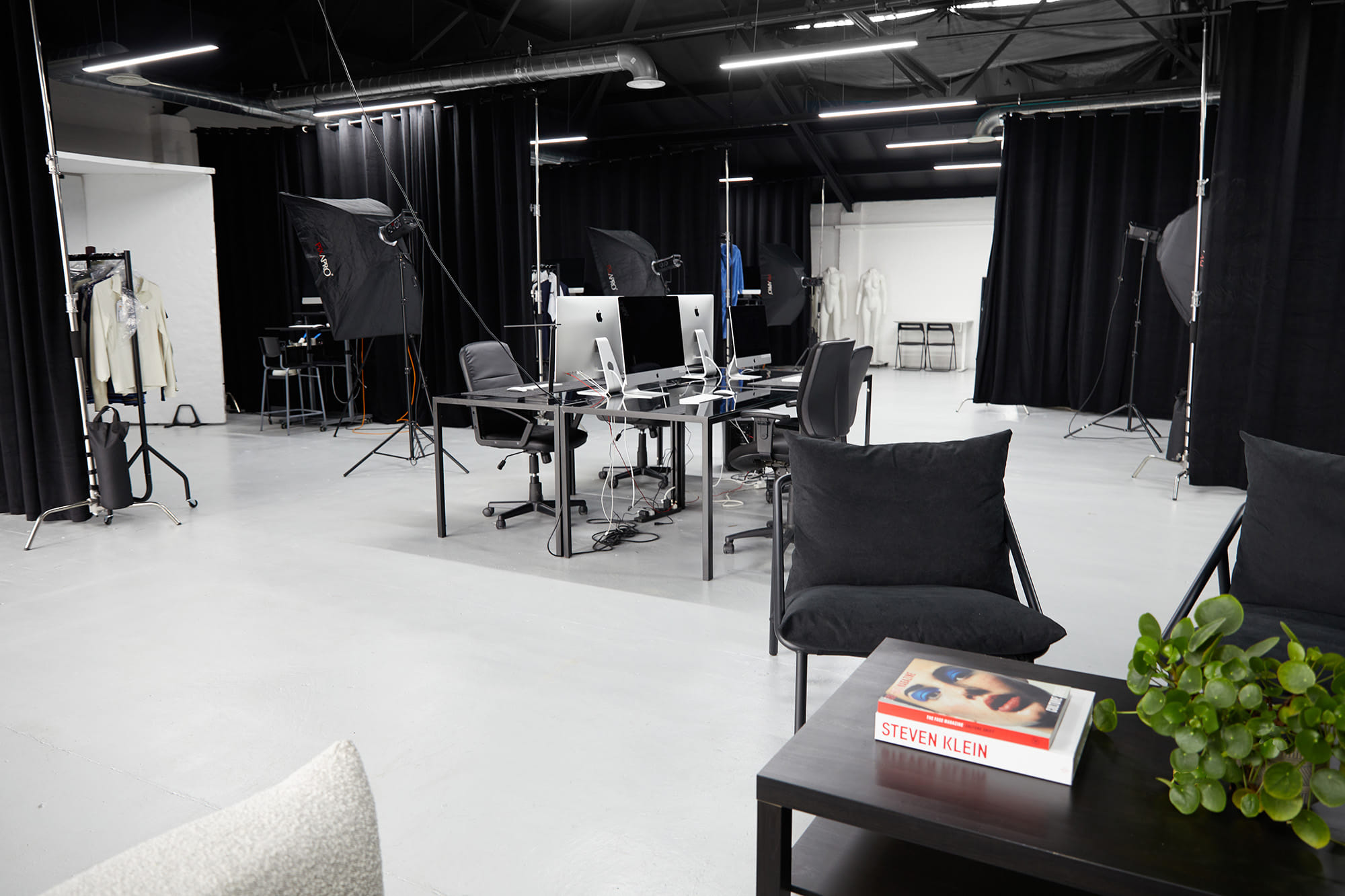 Shared Photography Studio 2