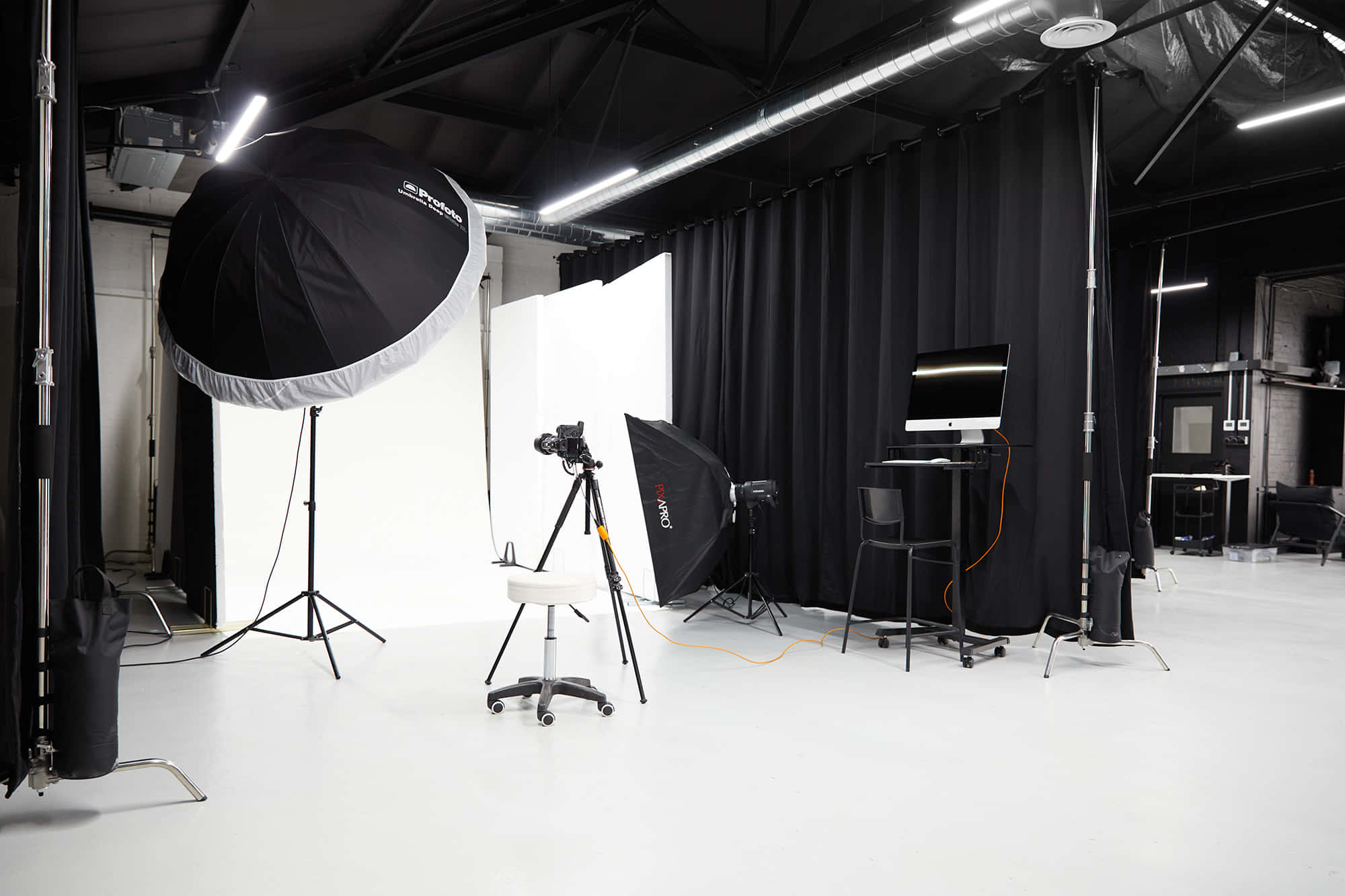 Shared Photography Studio 0
