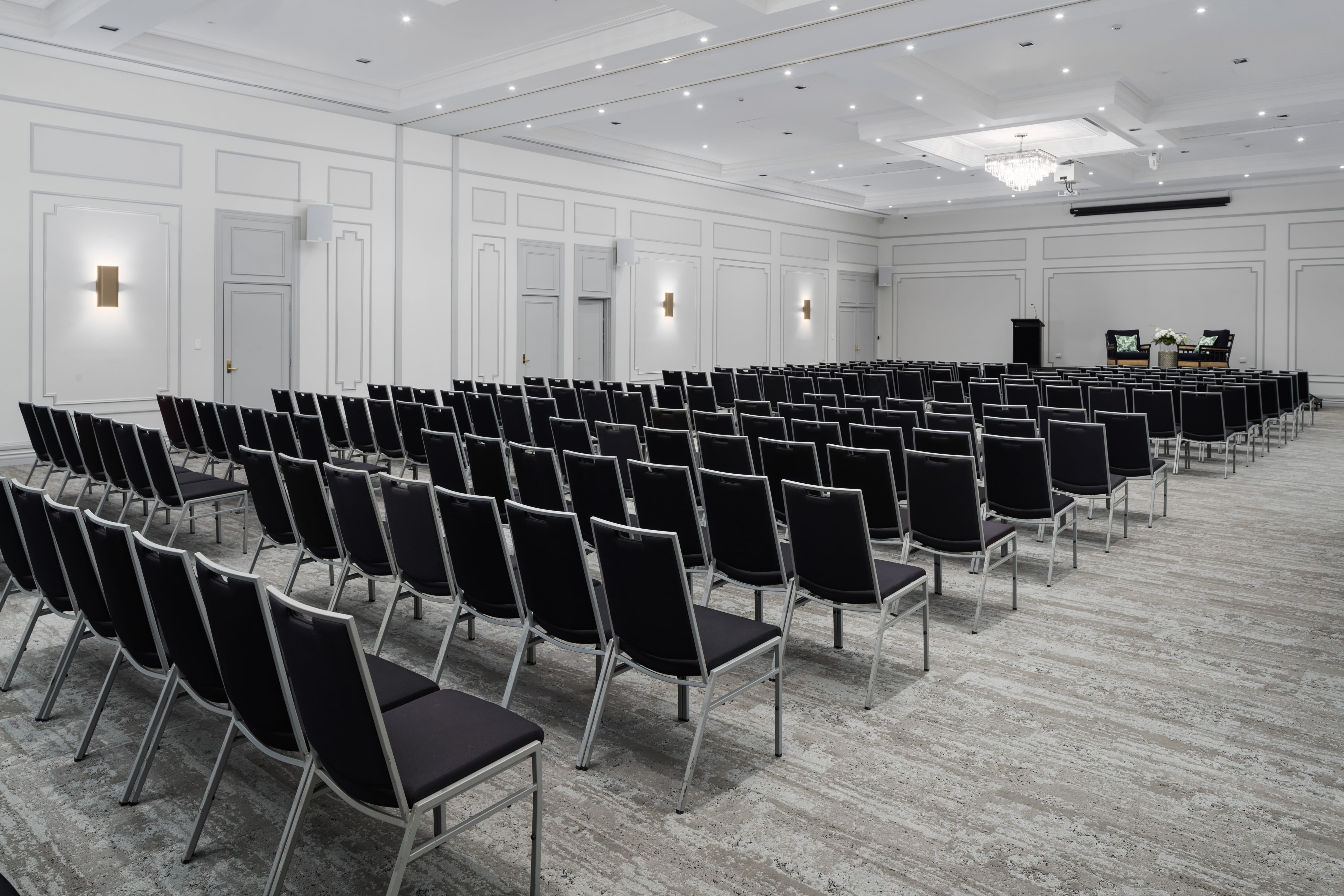 Raffles and Kingston 0