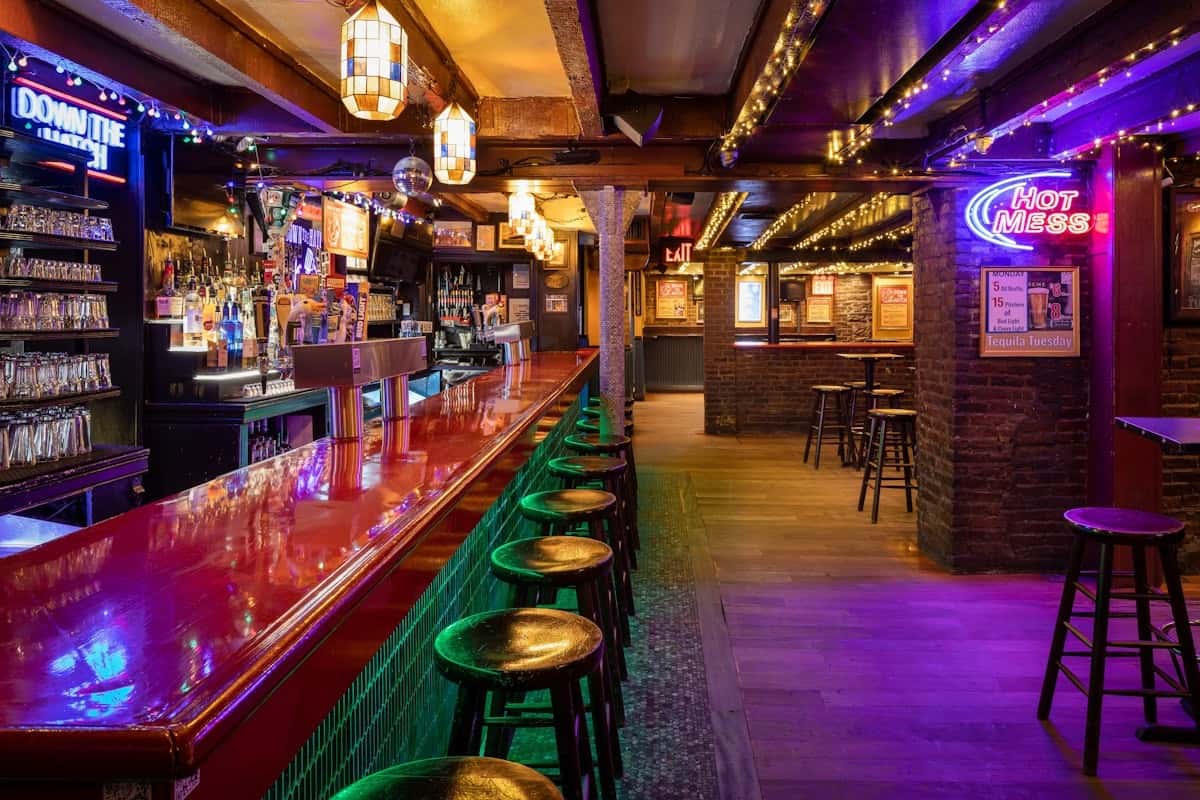 Down the Hatch - Space hire 1