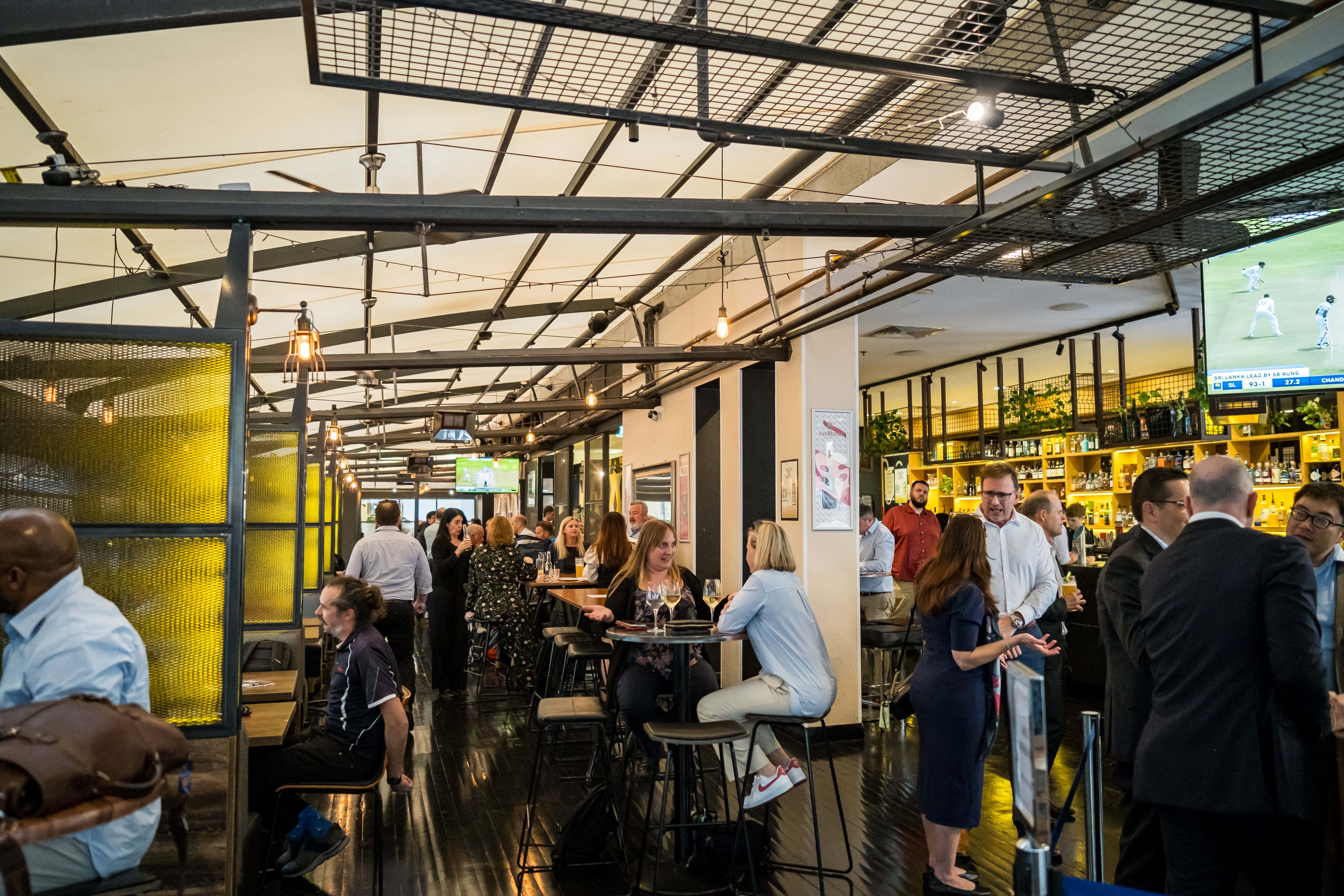 Booths & Bar Tables 2