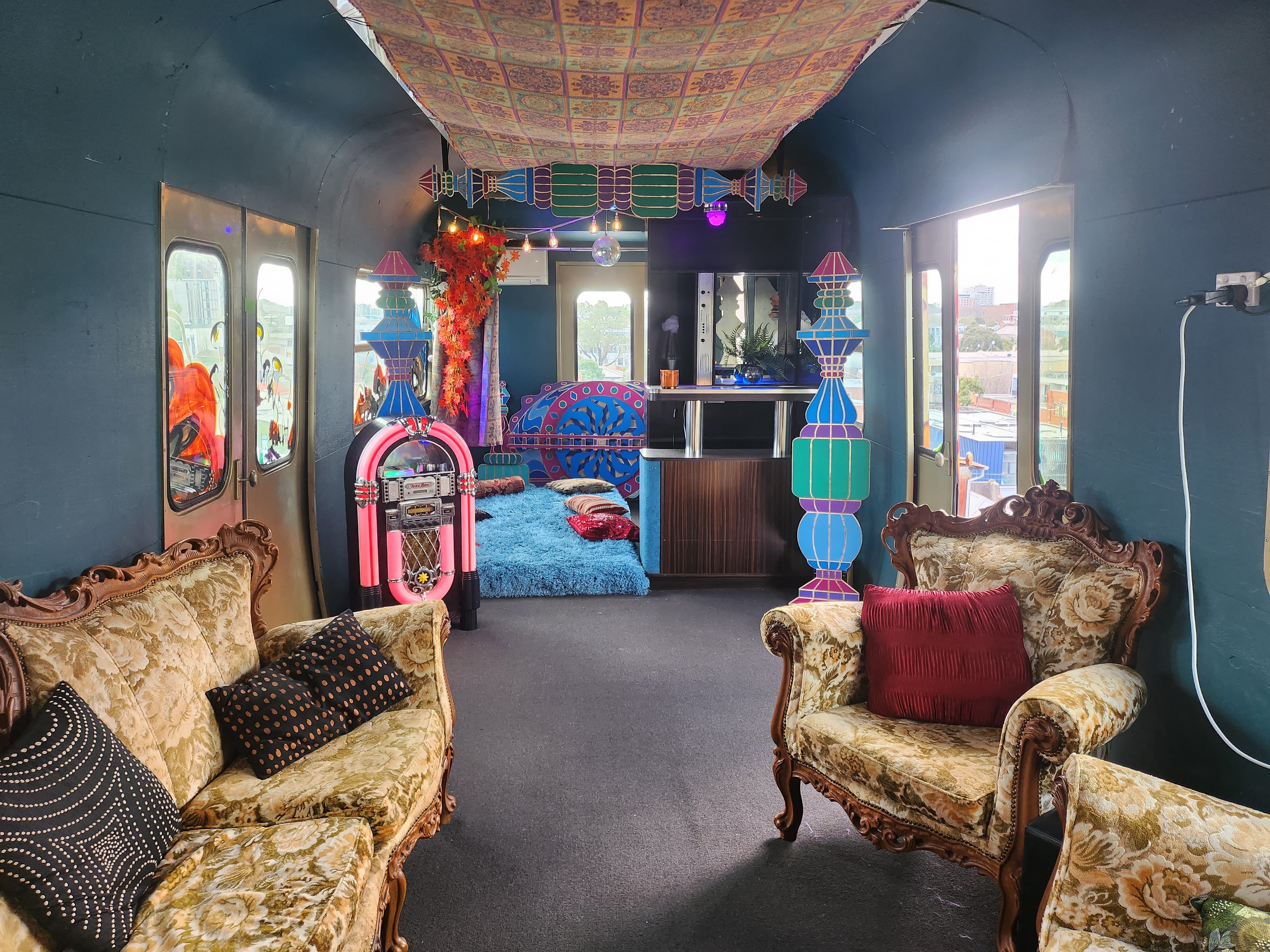 Trainscendental Lounge 1