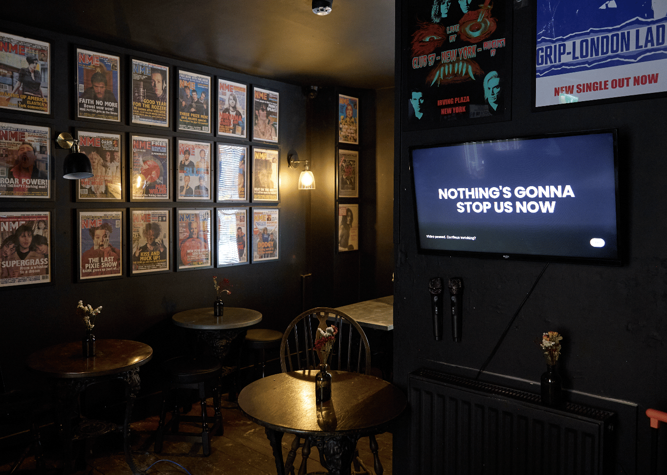 1st Floor Karaoke Snug 1