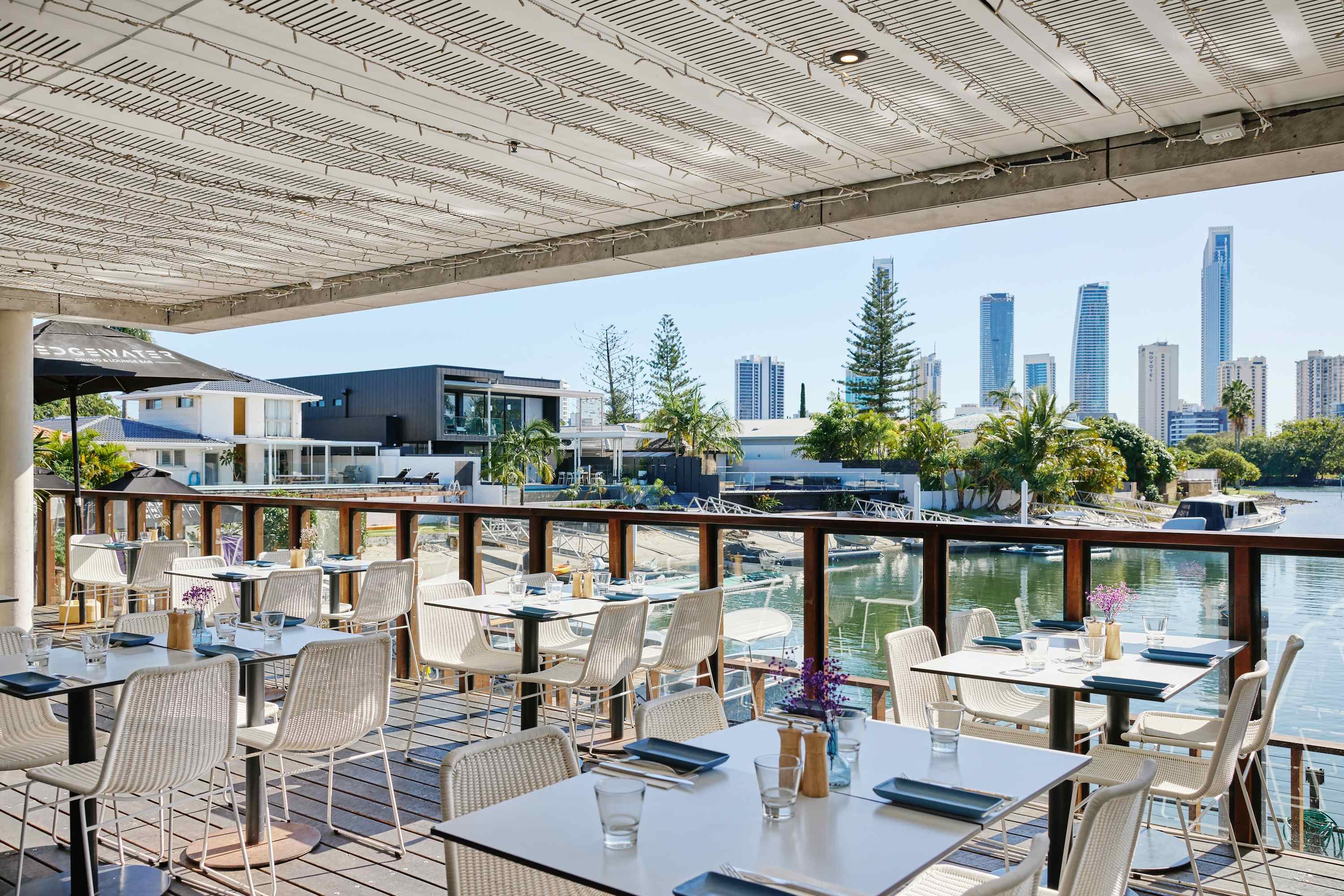 Edgewater Dining & Lounge Bar 