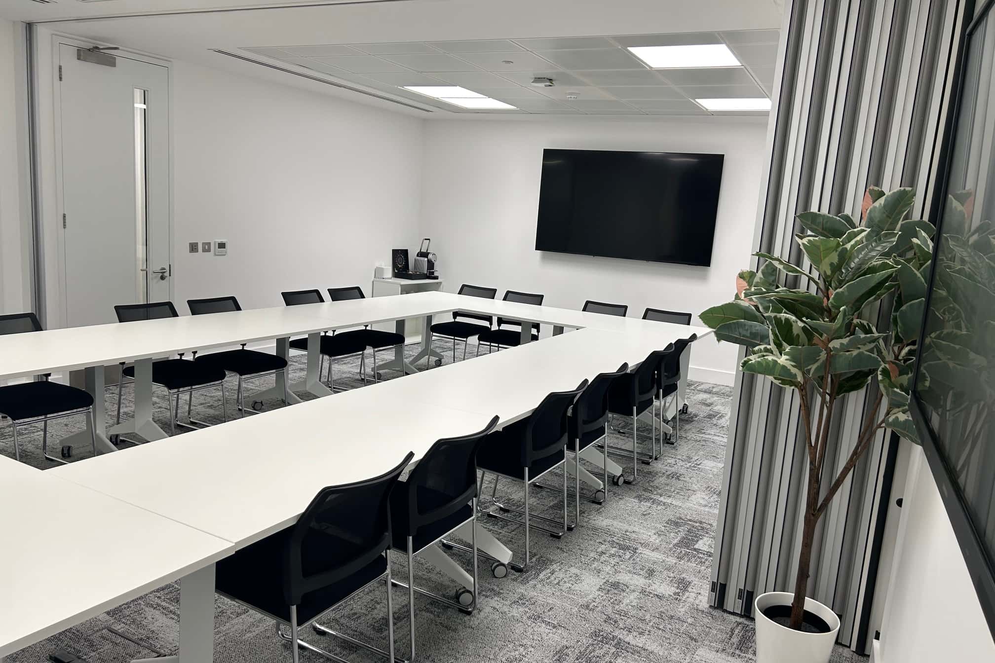 Nice City Space at 37 Lombard-Perfect for Shoots&Filming 13