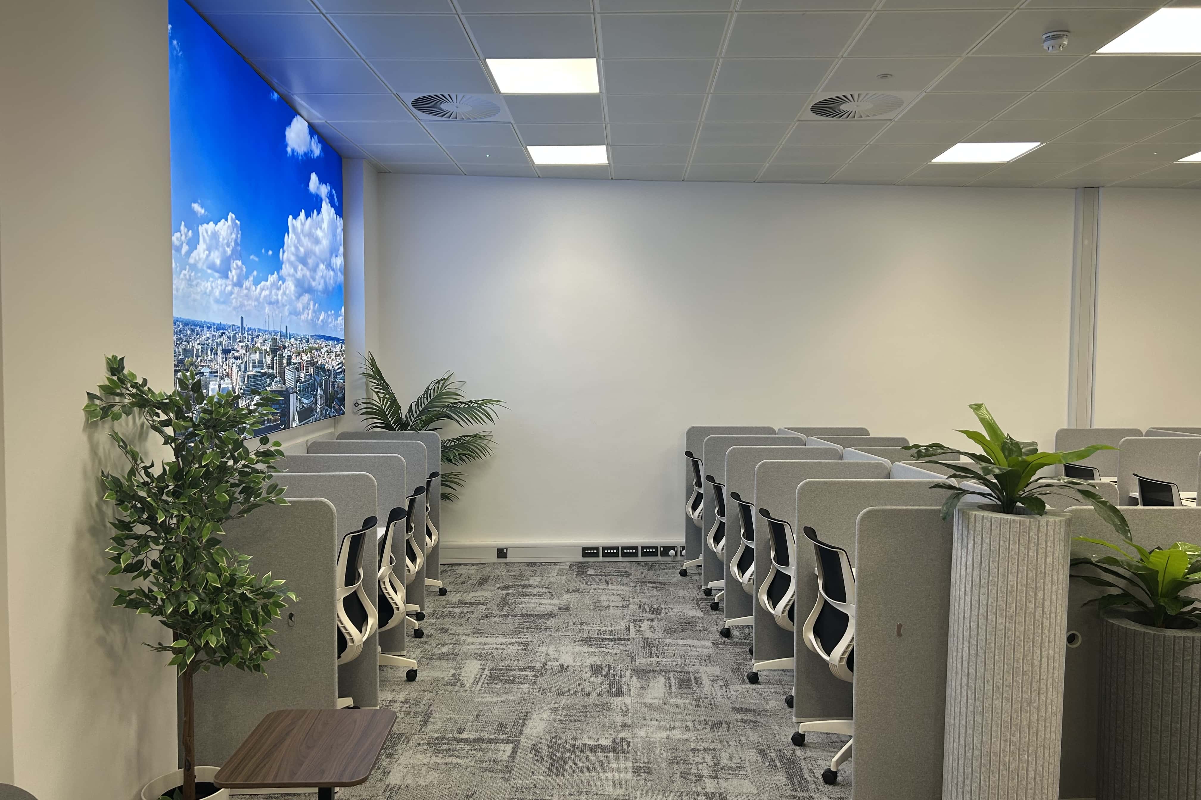 Nice City Space at 37 Lombard-Perfect for Shoots&Filming 4