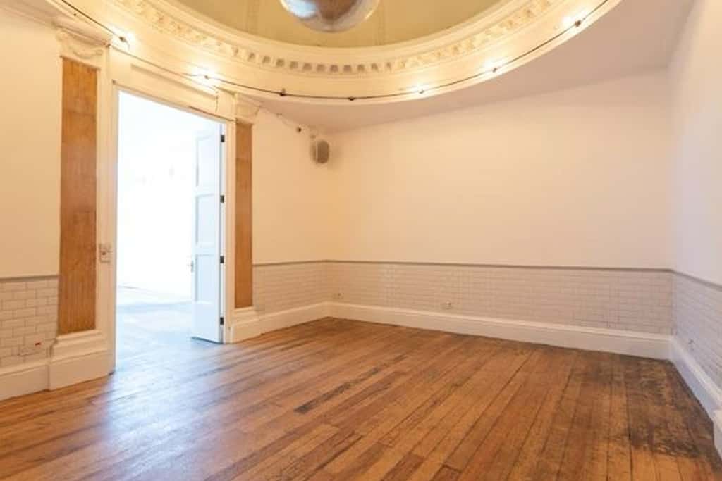 The White House - Dome Room 1