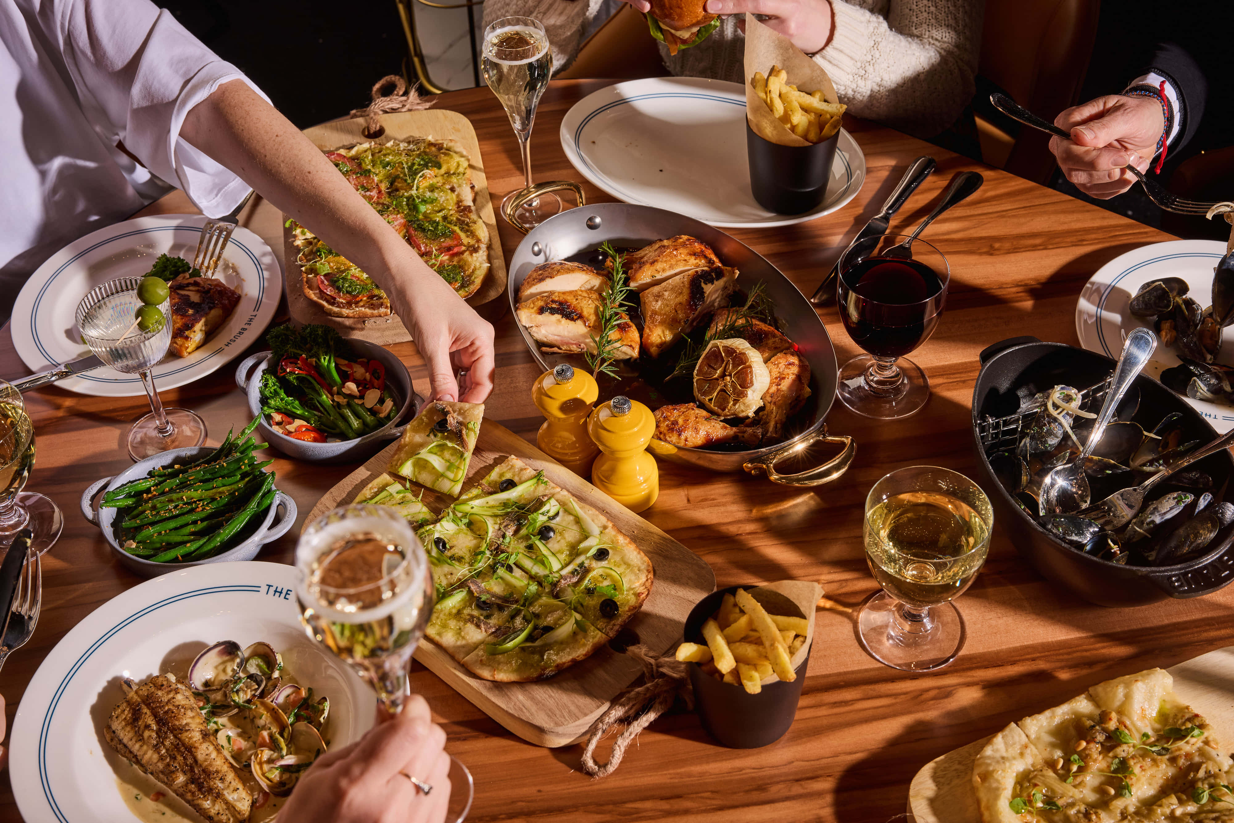 Brush Lounge & Cocktail Bar 4