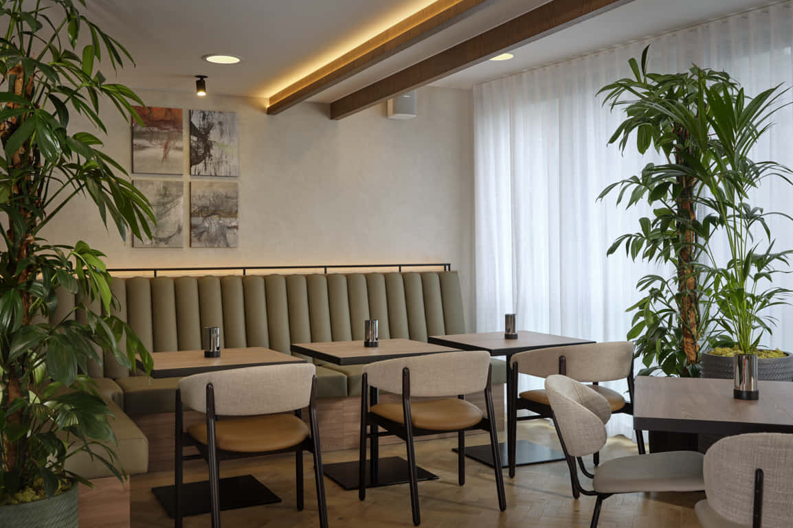 Lock 84 Restaurant & Bar 2