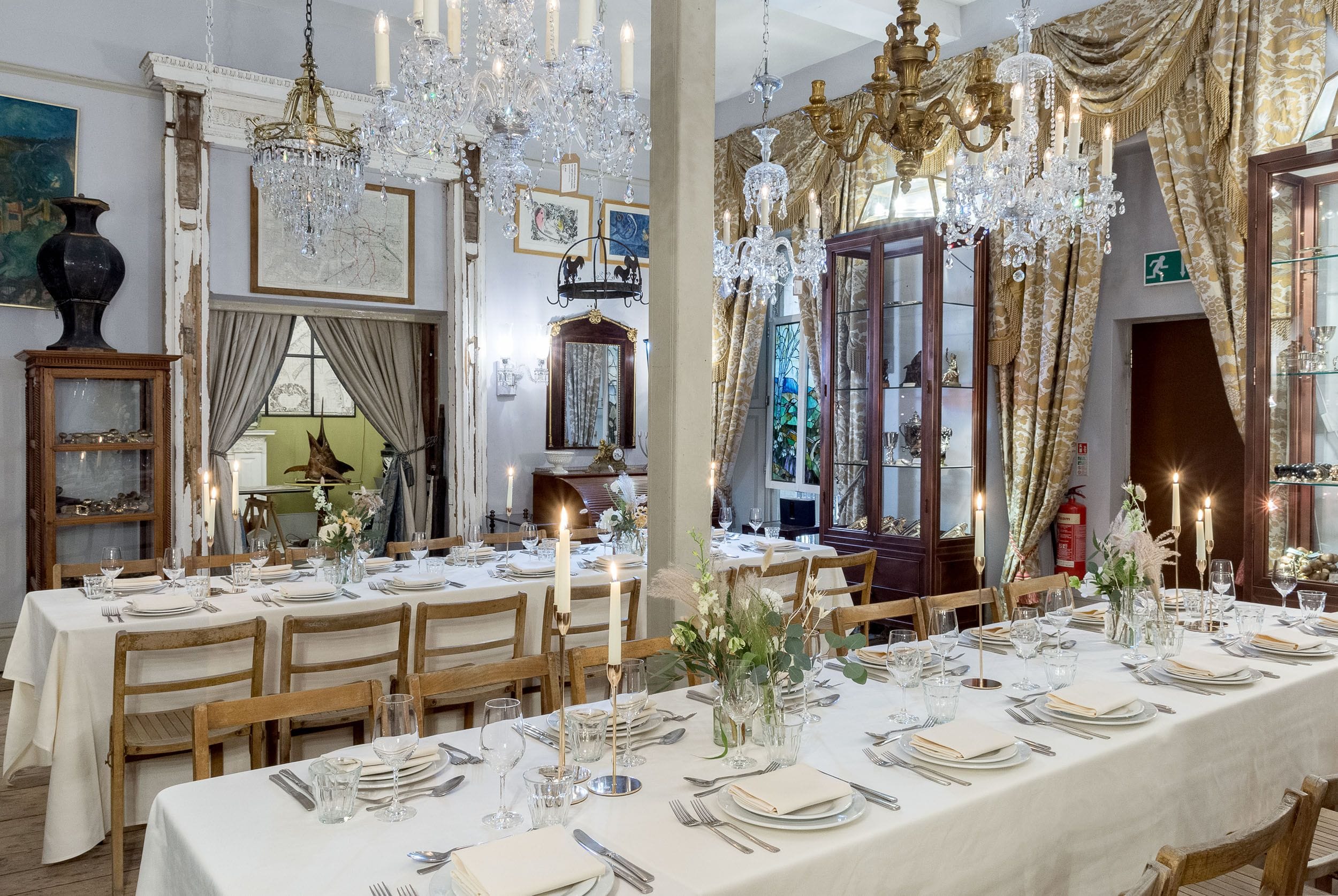 Brunswick House Parlour & Library Room 4